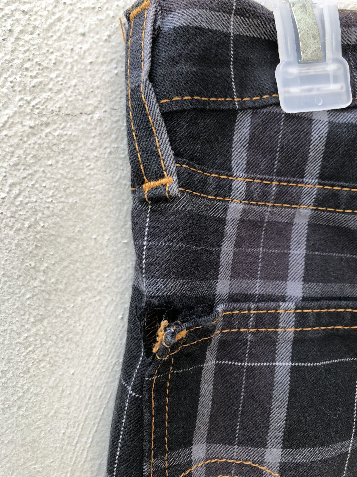 Levi's Vintage 2003 Levi’s 503 Made in Japan Checkered Pant Size US 30 / EU 46 - 16 Thumbnail