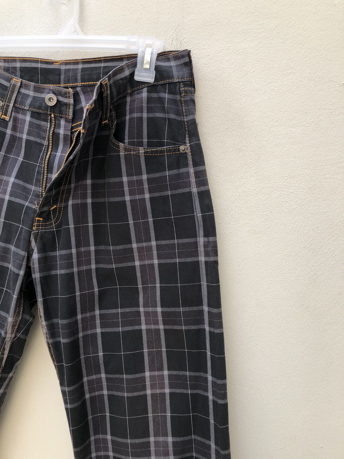 Levi's Vintage 2003 Levi’s 503 Made in Japan Checkered Pant Size US 30 / EU 46 - 11 Thumbnail