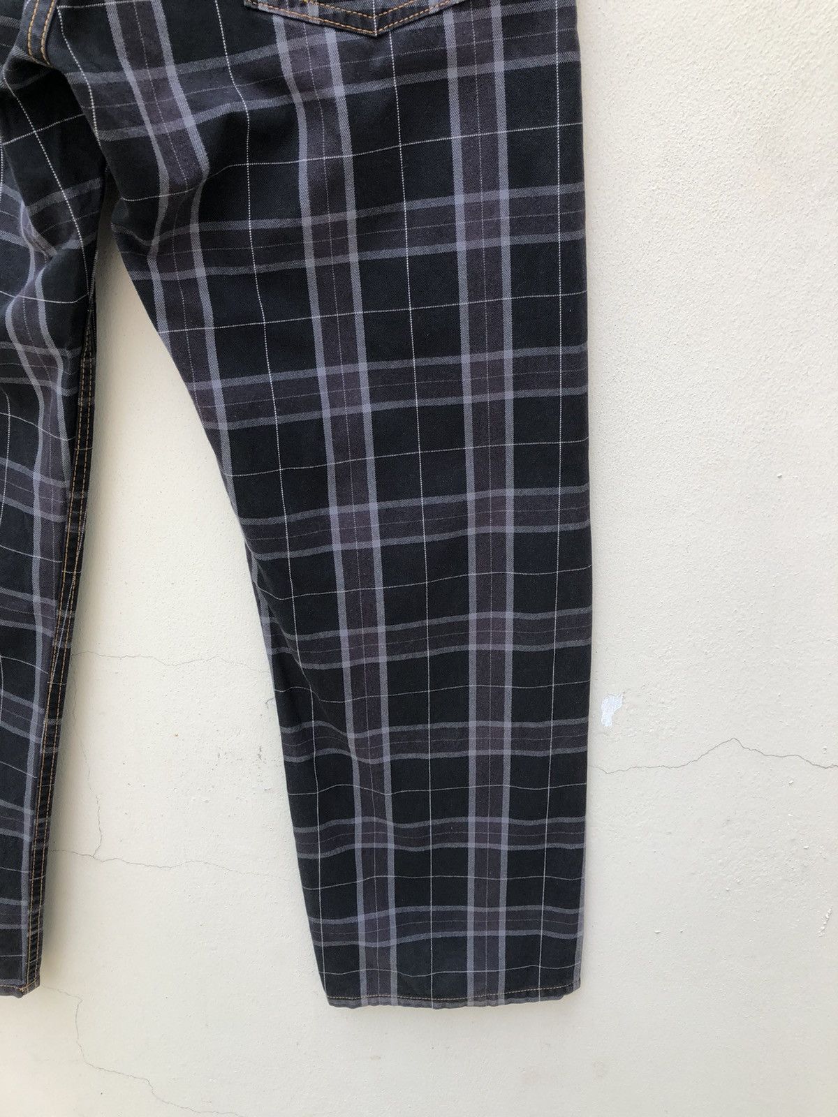 Levi's Vintage 2003 Levi’s 503 Made in Japan Checkered Pant Size US 30 / EU 46 - 21 Thumbnail