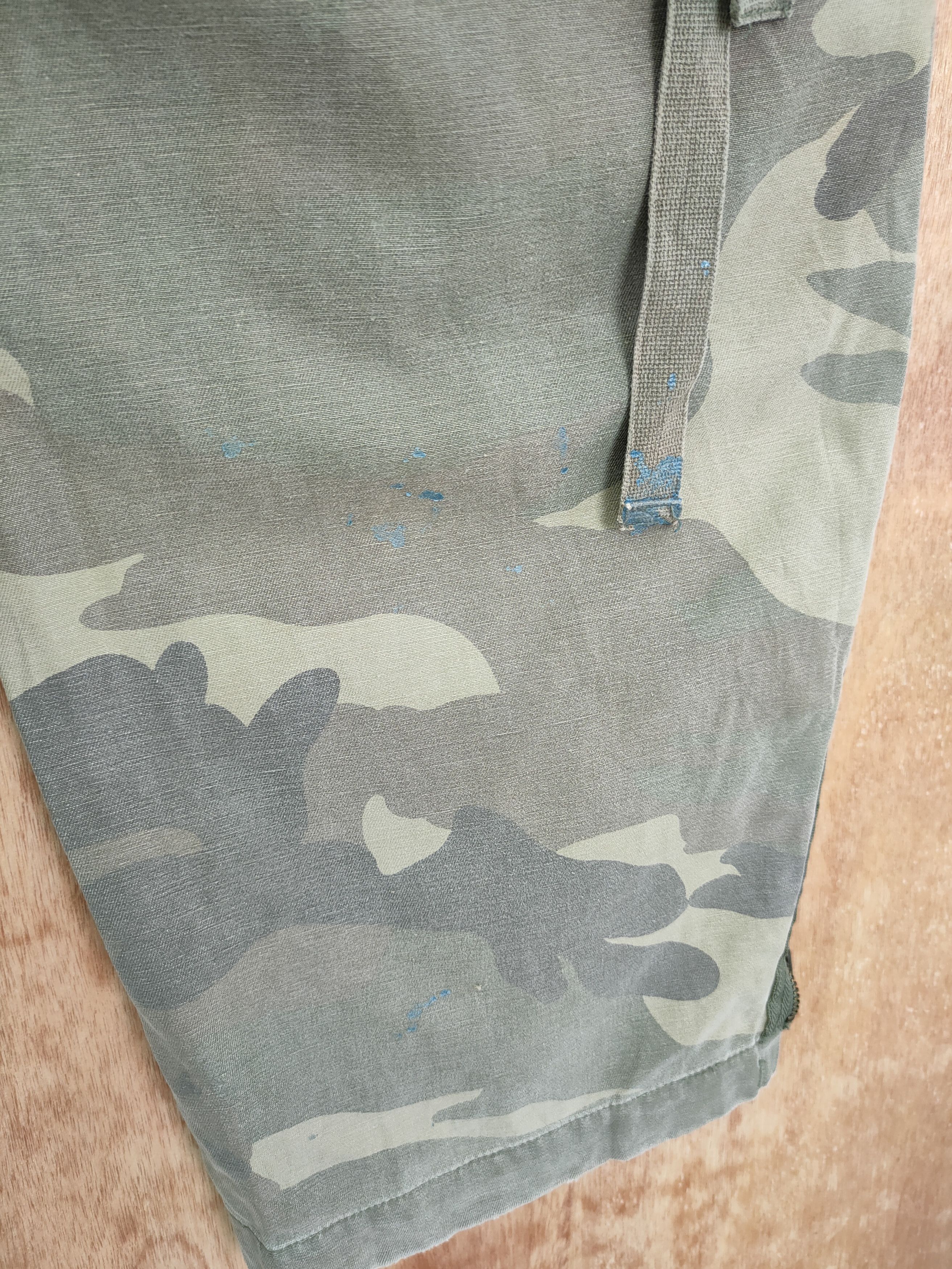 Abercrombie & Fitch DLL Abercrombie camo military multipocket cargo pants #182 Size US 31 - 10 Thumbnail