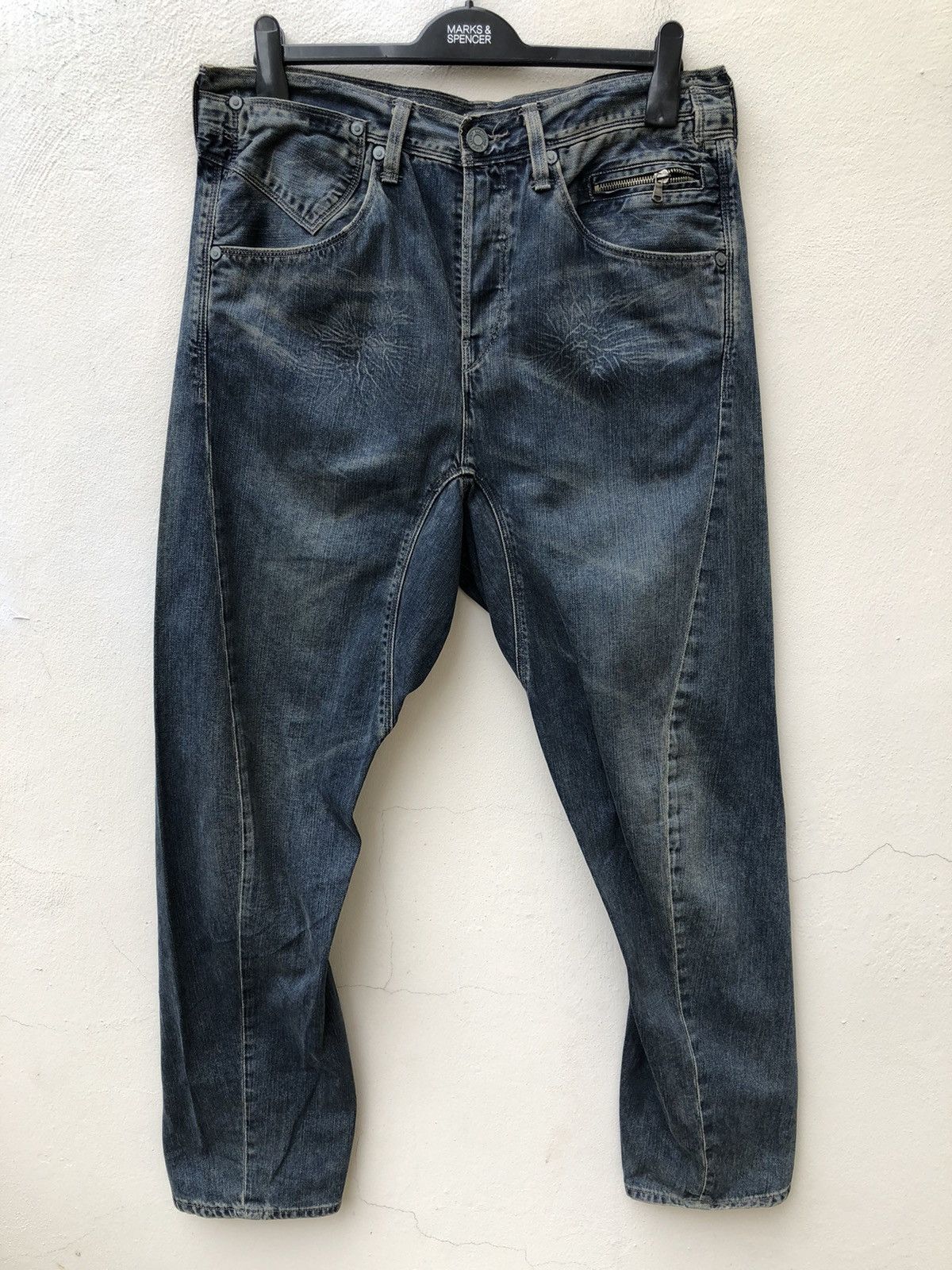 Levi's Vintage Levi’s Engineered Jeans Buckle Back Baggy Denim Size US 32 / EU 48 - 7 Thumbnail