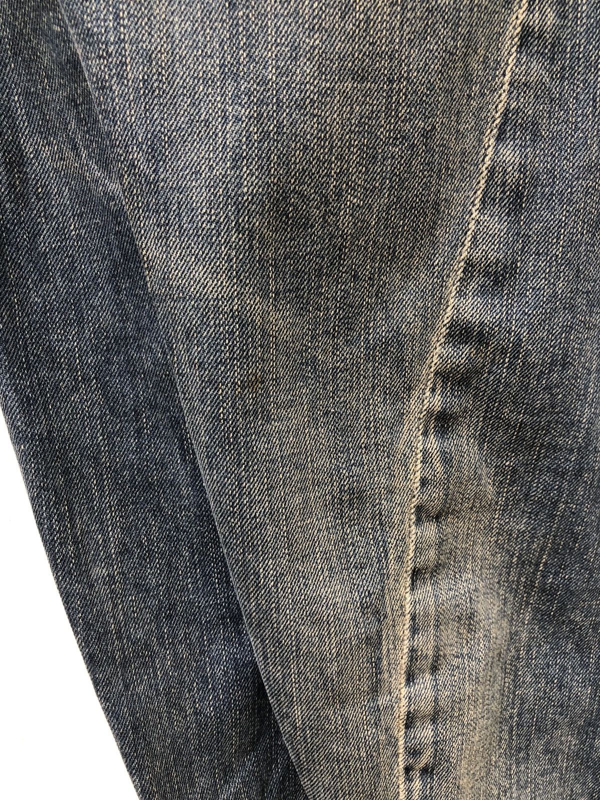 Levi's Vintage Levi’s Engineered Jeans Buckle Back Baggy Denim Size US 32 / EU 48 - 12 Thumbnail