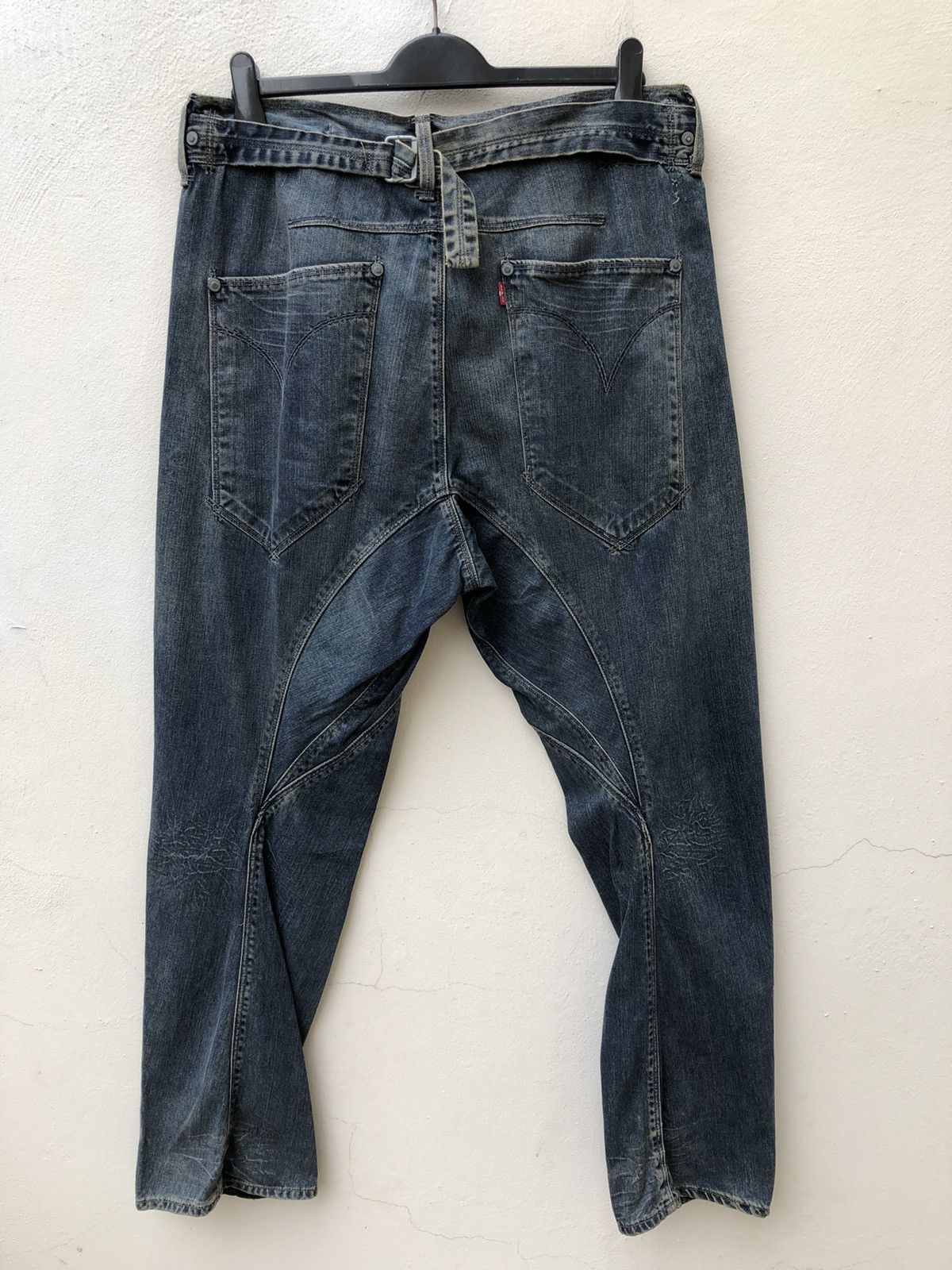 Levi's Vintage Levi’s Engineered Jeans Buckle Back Baggy Denim Size US 32 / EU 48 - 14 Thumbnail