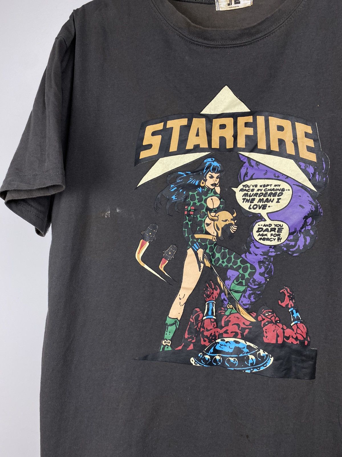 DC Comics Starfire vintage T-shirt DC comics movie tee Size US M / EU 48-50 / 2 - 2 Thumbnail