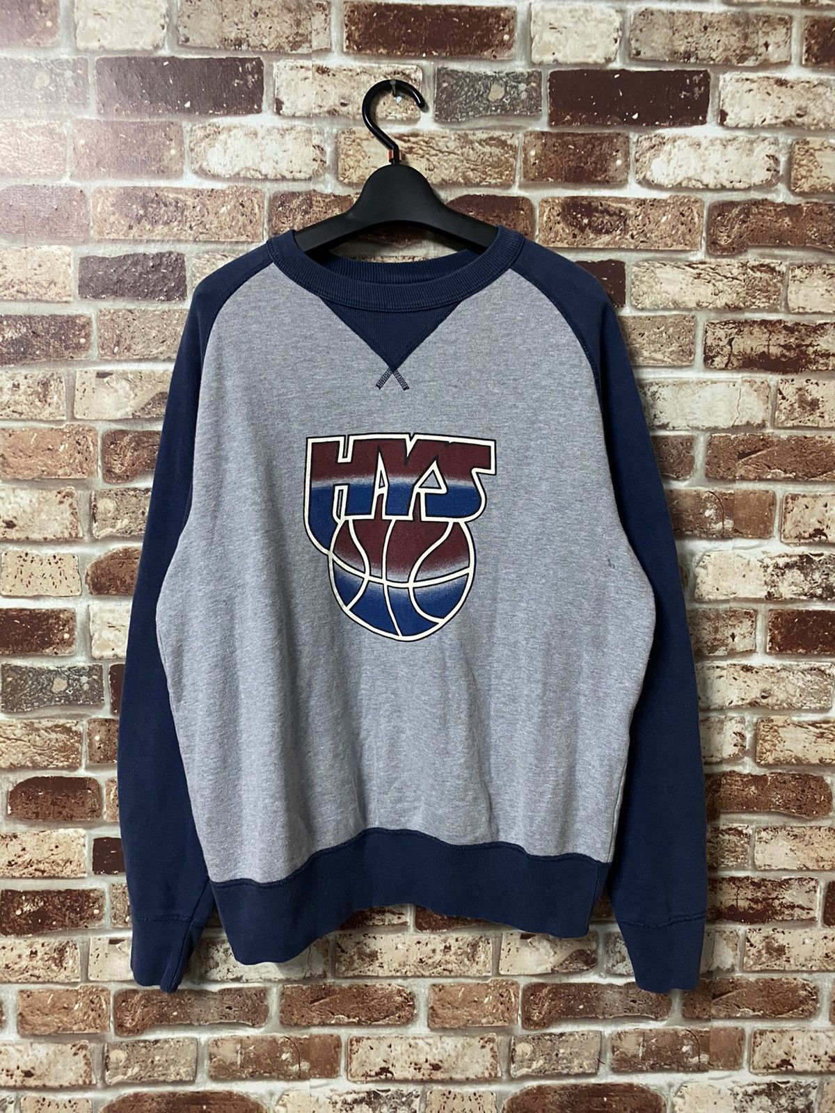 Hysteric Glamour 🔥VINTAGE HYSTERIC BASKETBALL SWEATER Size US M / EU 48-50 / 2 - 1 Thumbnail