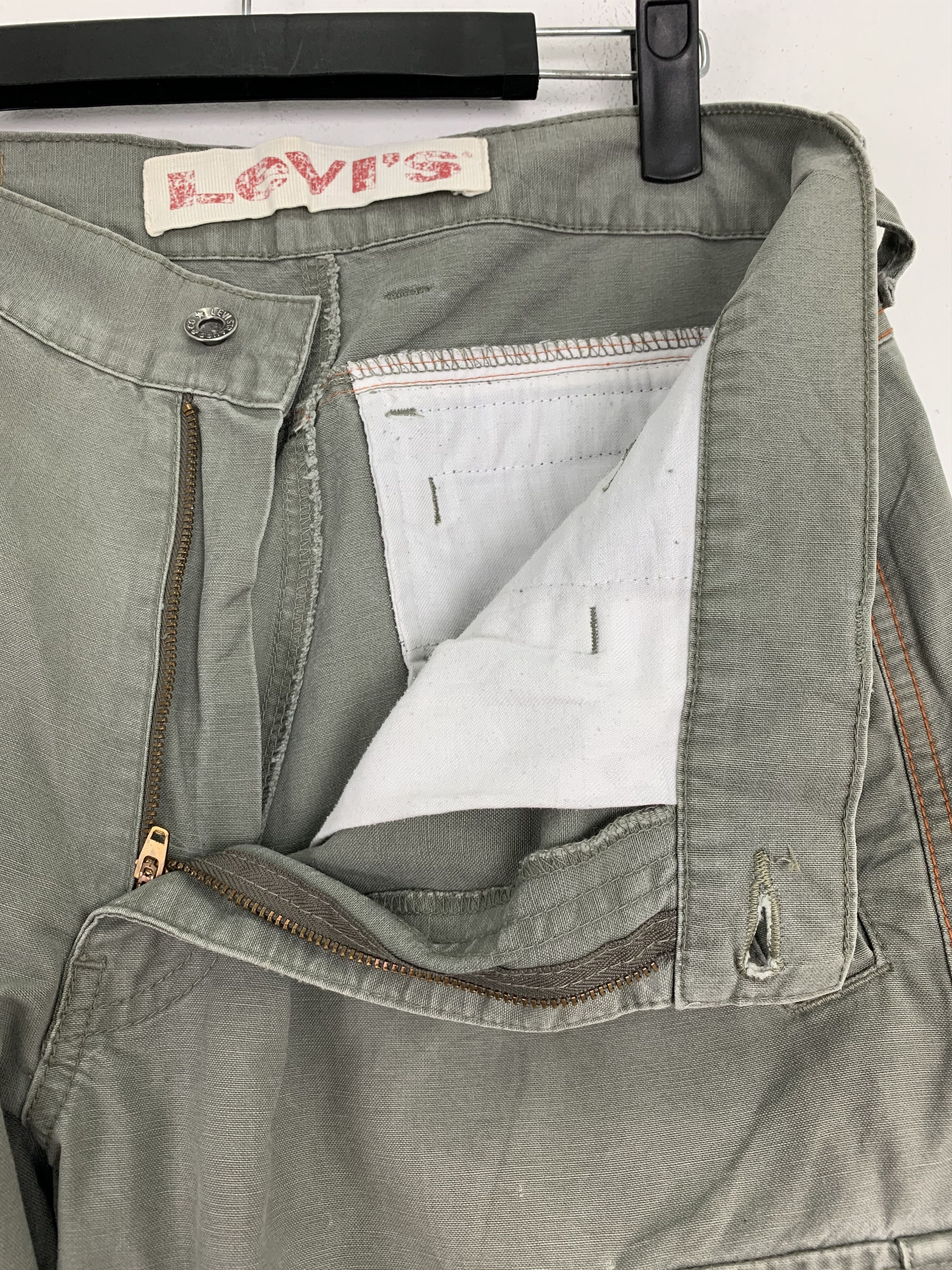Levi's Levis Cargo Pants Multipocket Japanese Branded Two Step Size US 31 - 13 Thumbnail