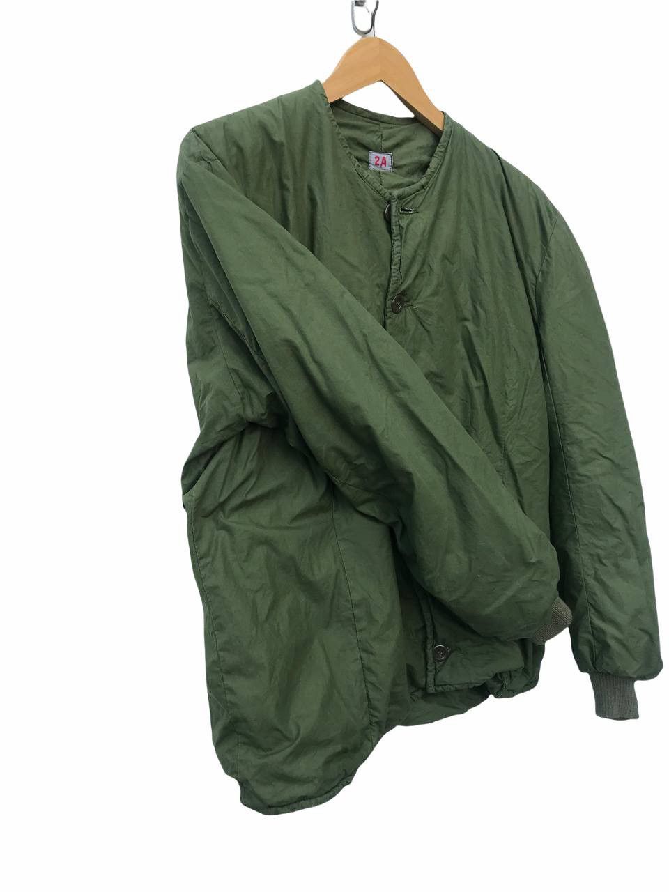 Vintage Vintage Swedish Military Liner Jacket ( 22”x26.5” ) Size US M / EU 48-50 / 2 - 5 Thumbnail