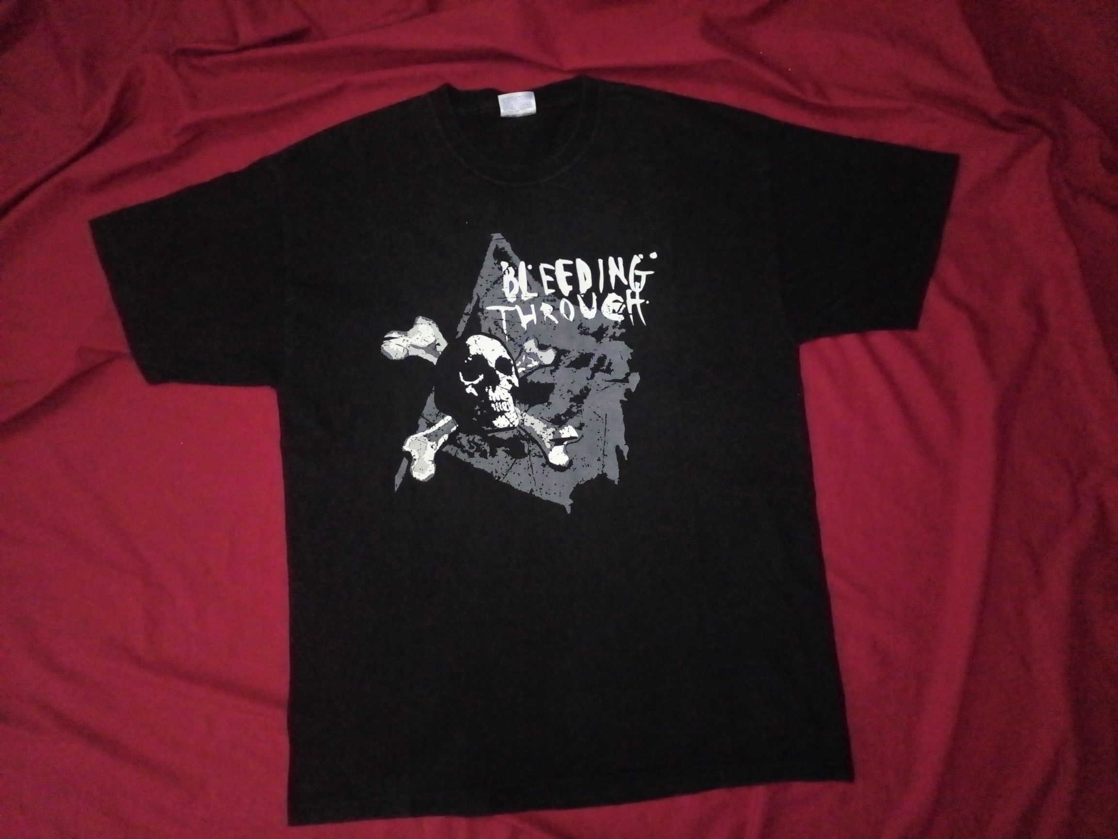 Band Tees Vtg 2000s Bleeding Through tshirt metalcore emo hardcore Size US L / EU 52-54 / 3 - 2 Thumbnail
