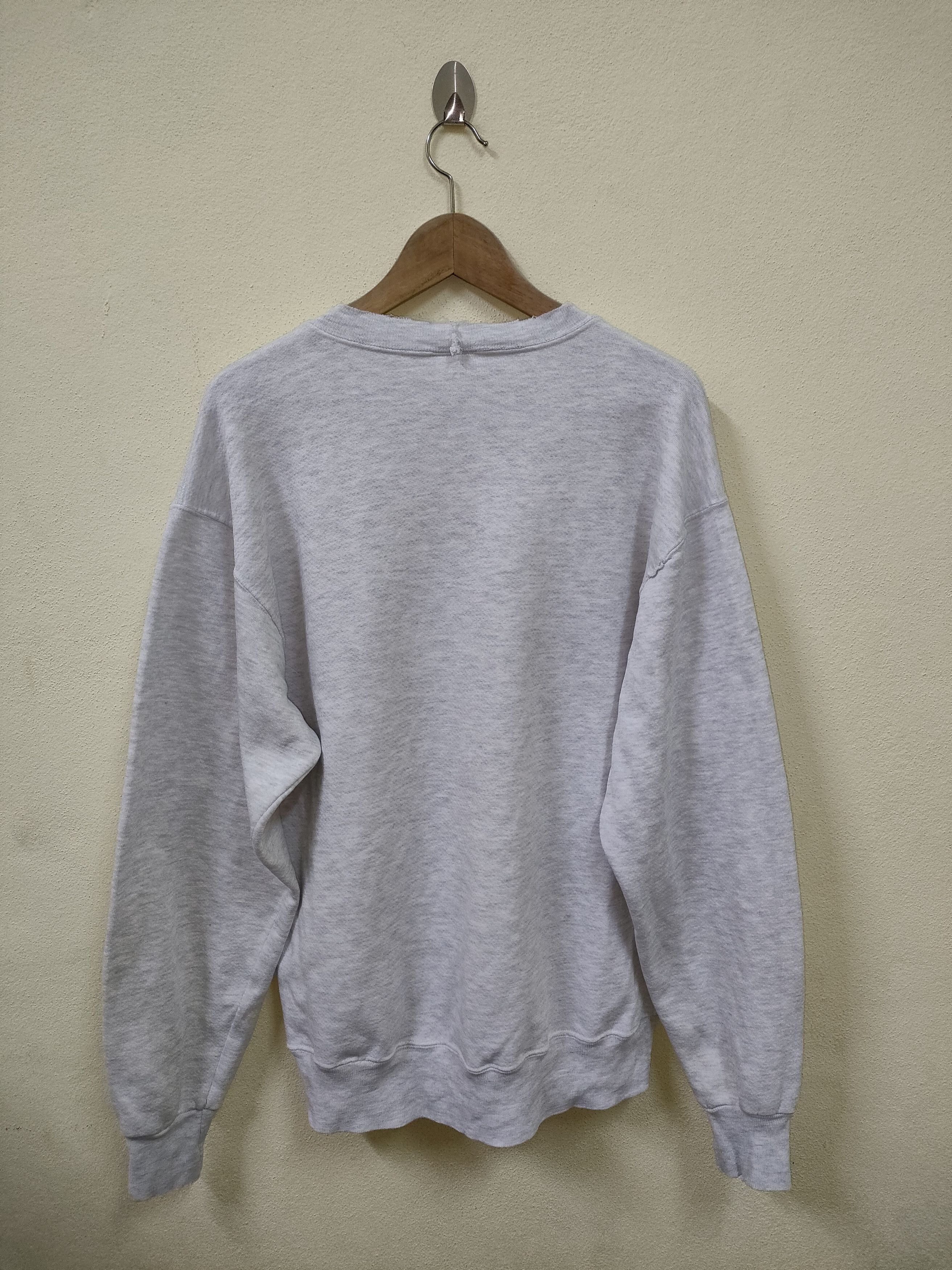 Vintage Vintage Distressed Sweetshirts university Michigan Size US L / EU 52-54 / 3 - 4 Thumbnail
