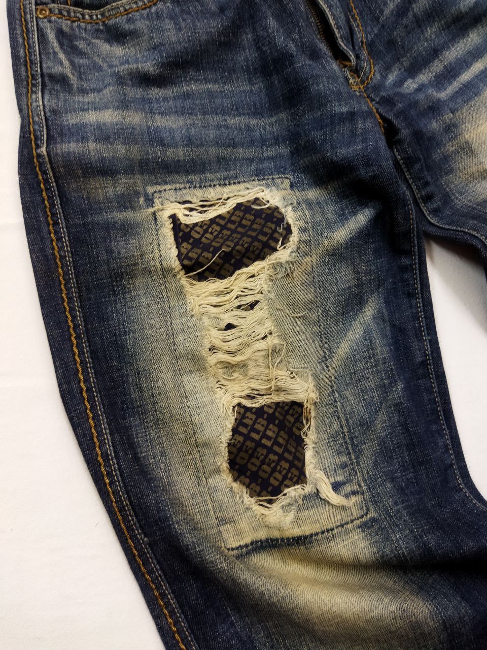 Japanese Brand Japanese Brand LB-03 Distressed Jeans Size US 29 - 10 Thumbnail