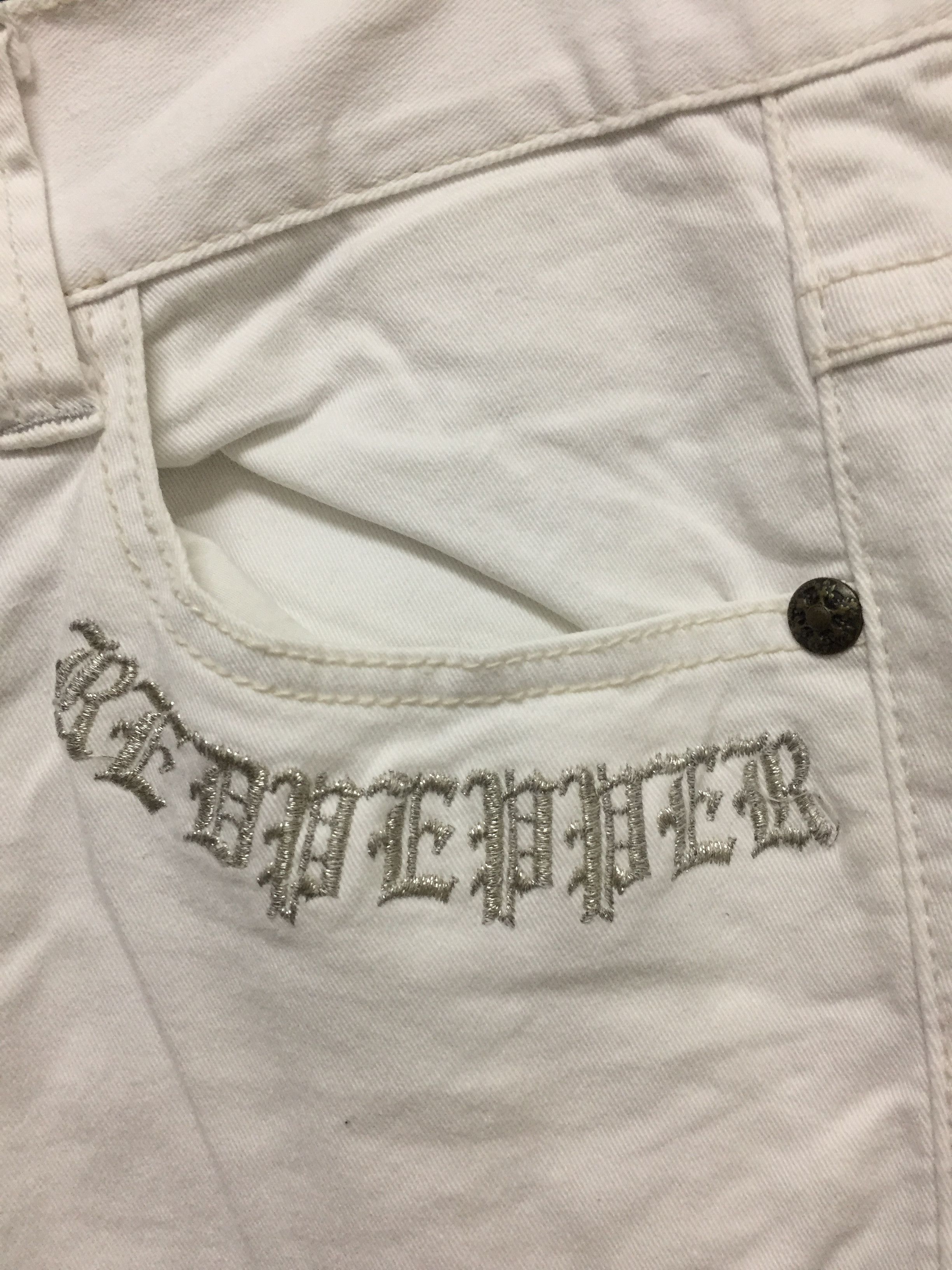 Other RED PEPPER x SEMANTIC DESIGN Japan Embroidered cros pants Size US 29 - 9 Thumbnail