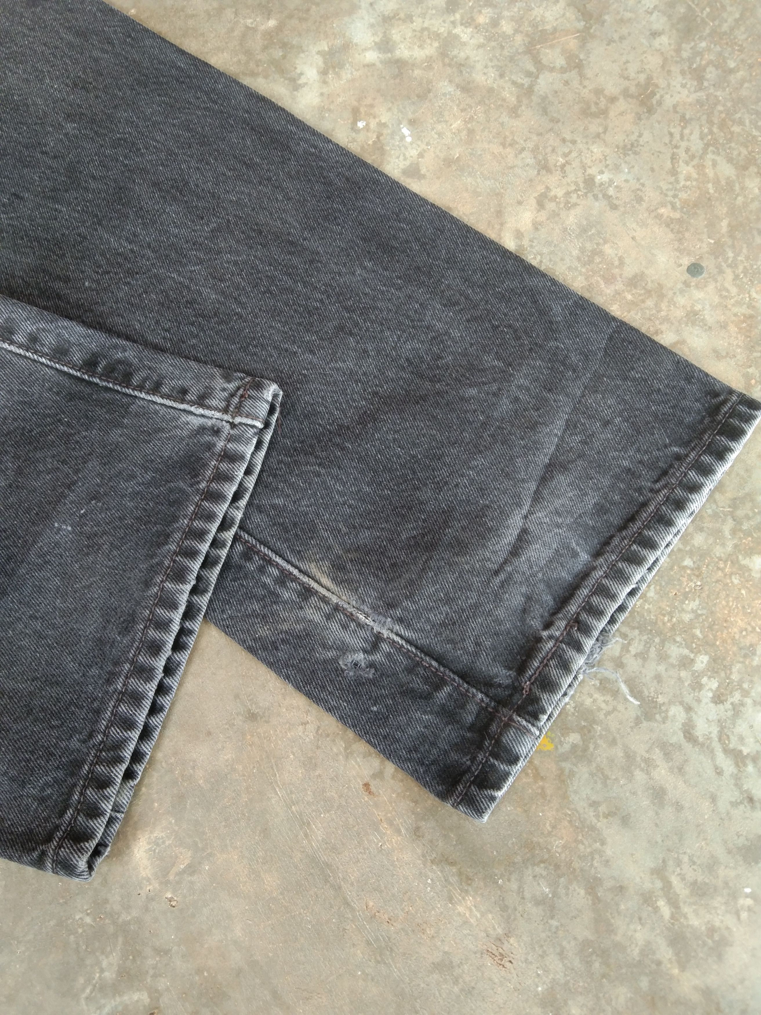 Levi's × Vintage Vintage Levis 501 Black Distressed Jeans 34x30.5 Size US 34 / EU 50 - 3 Thumbnail