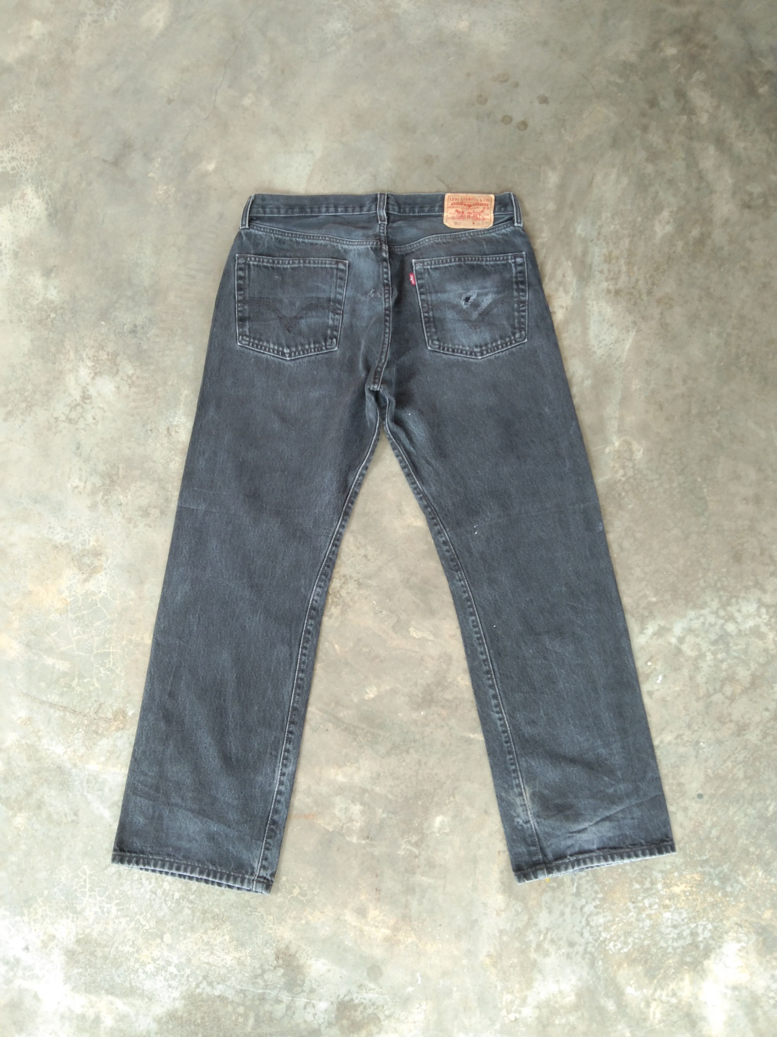 Levi's × Vintage Vintage Levis 501 Black Distressed Jeans 34x30.5 Size US 34 / EU 50 - 2 Thumbnail
