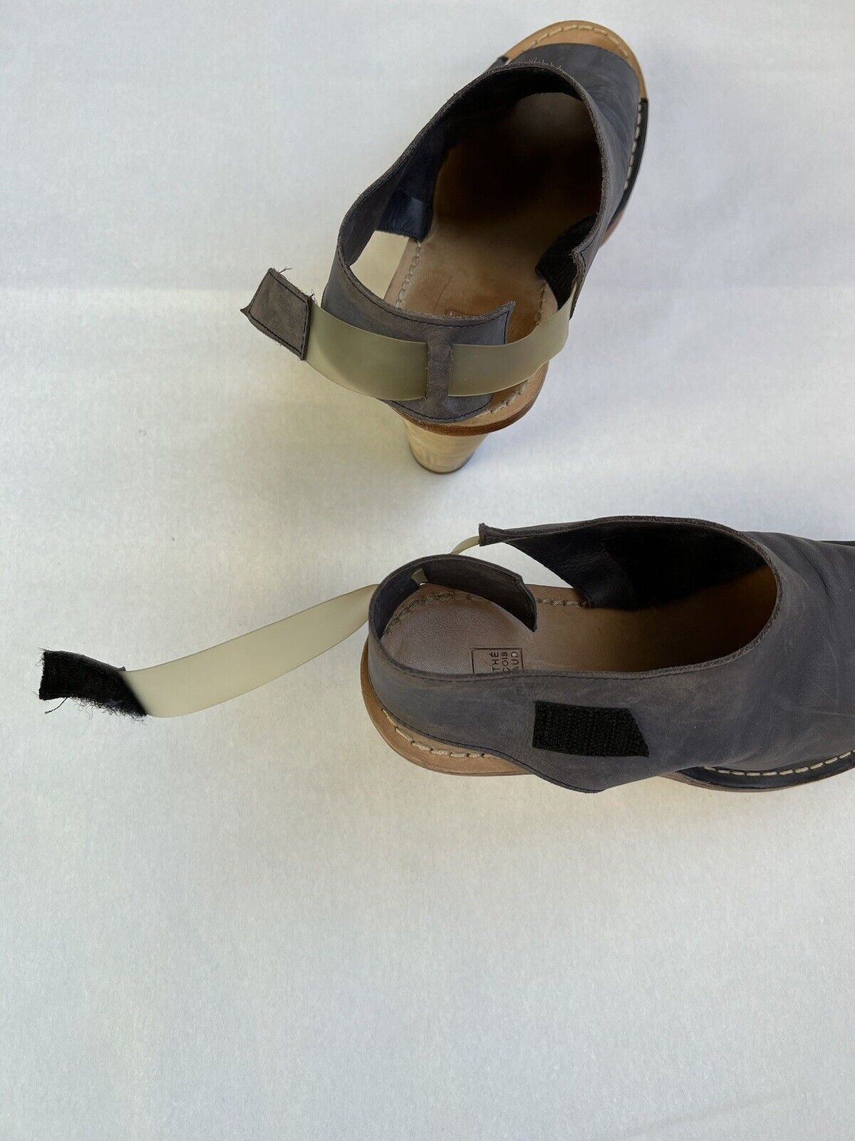 Marithe + Francois Girbaud Marithe Francois Girbaud Sandals Leather Gray Size 38 Size US 8 / IT 38 - 13 Thumbnail
