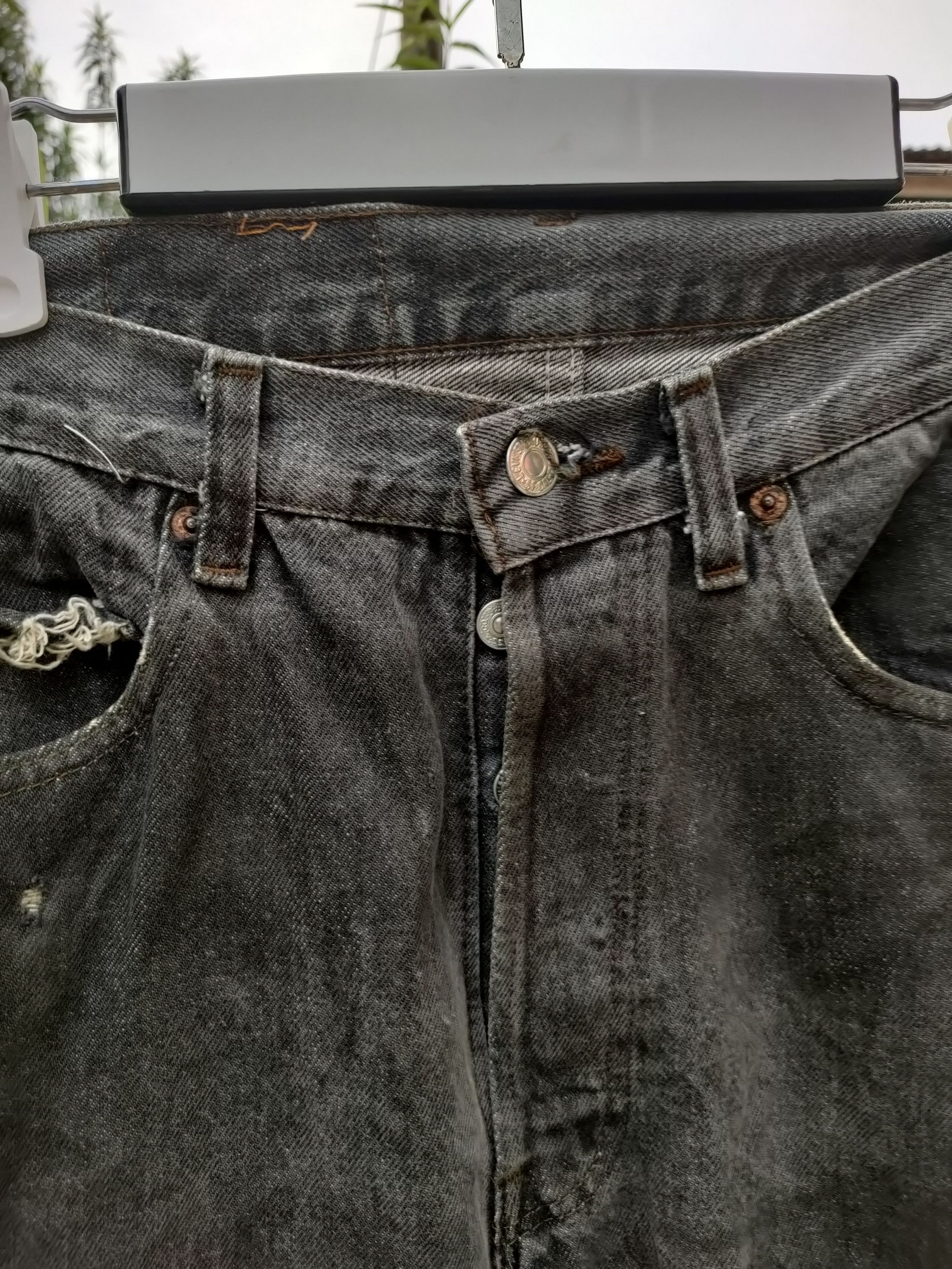 Levi's Vintage Clothing Vintage Levi's 501 Denim Pants Size US 31 - 8 Thumbnail