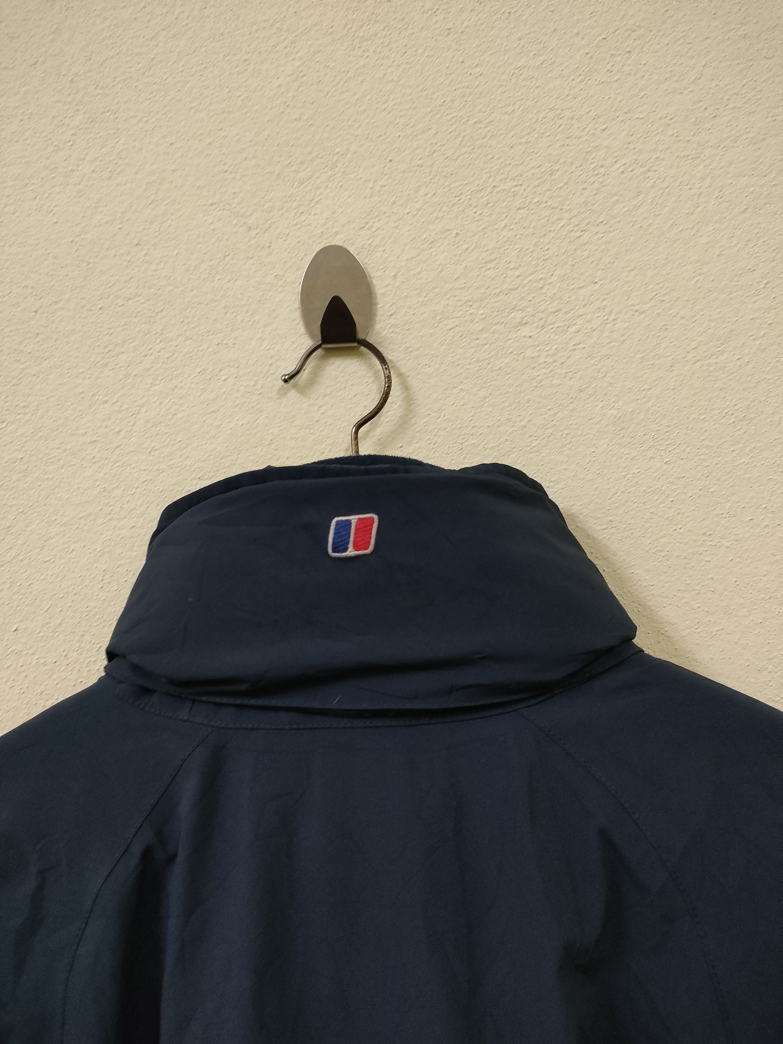Berghaus × Goretex Berghaus Goretex Survivor Jacket Size US L / EU 52-54 / 3 - 2 Thumbnail