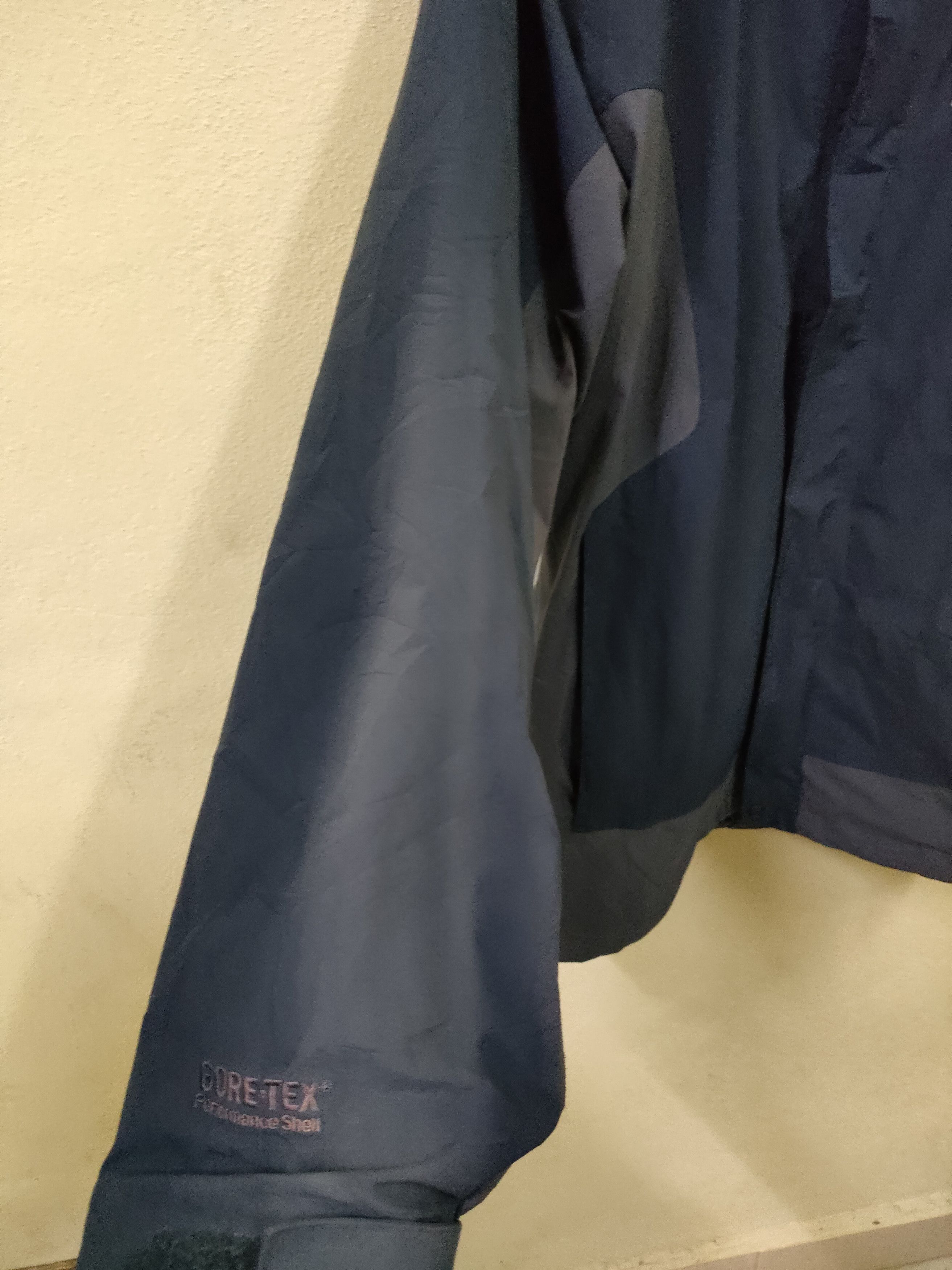 Berghaus × Goretex Berghaus Goretex Survivor Jacket Size US L / EU 52-54 / 3 - 6 Thumbnail