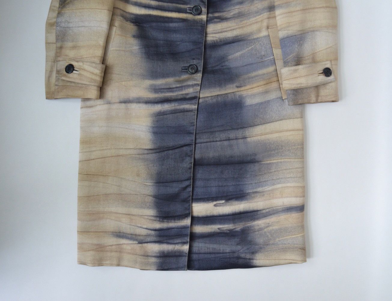 Prada A/W 04 Sample Tie Dye Silk Overcoat Size M / US 6-8 / IT 42-44 - 5 Thumbnail