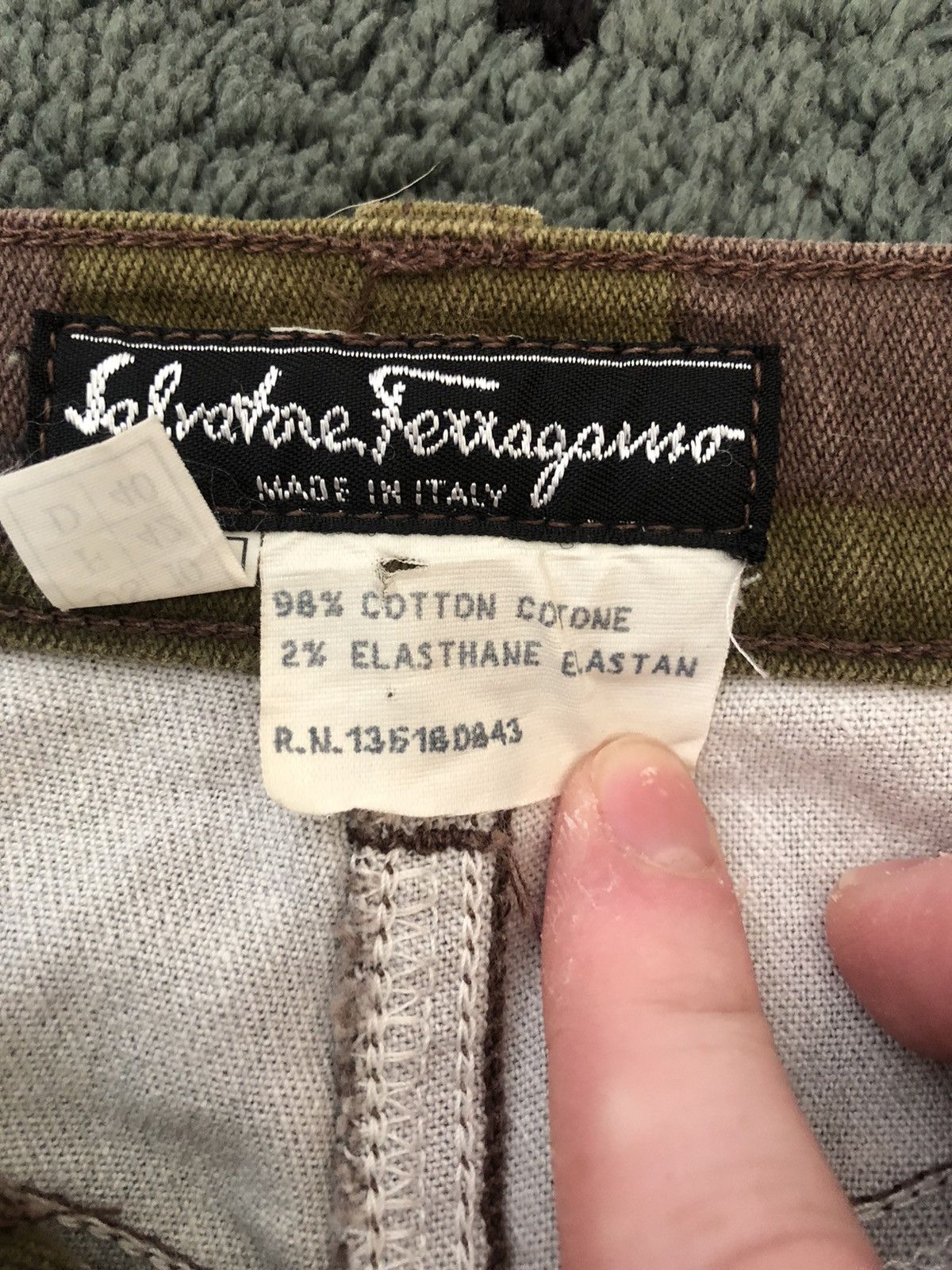 Salvatore Ferragamo Salvatore Ferragamo Vintage Jeans Size 32" / US 10 / IT 46 - 4 Thumbnail