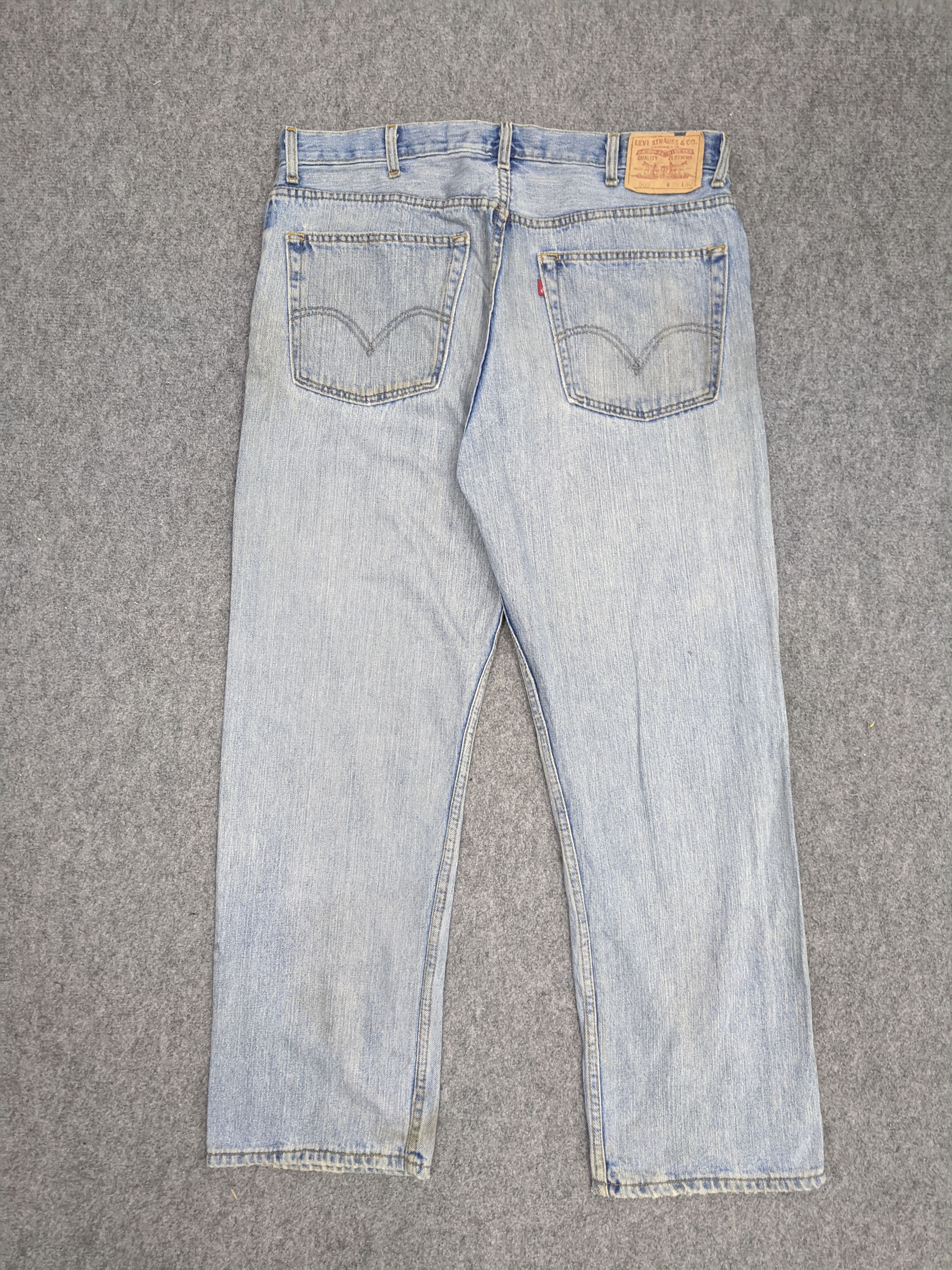 Vintage Levis 505 Faded Blue Jeans DP0698