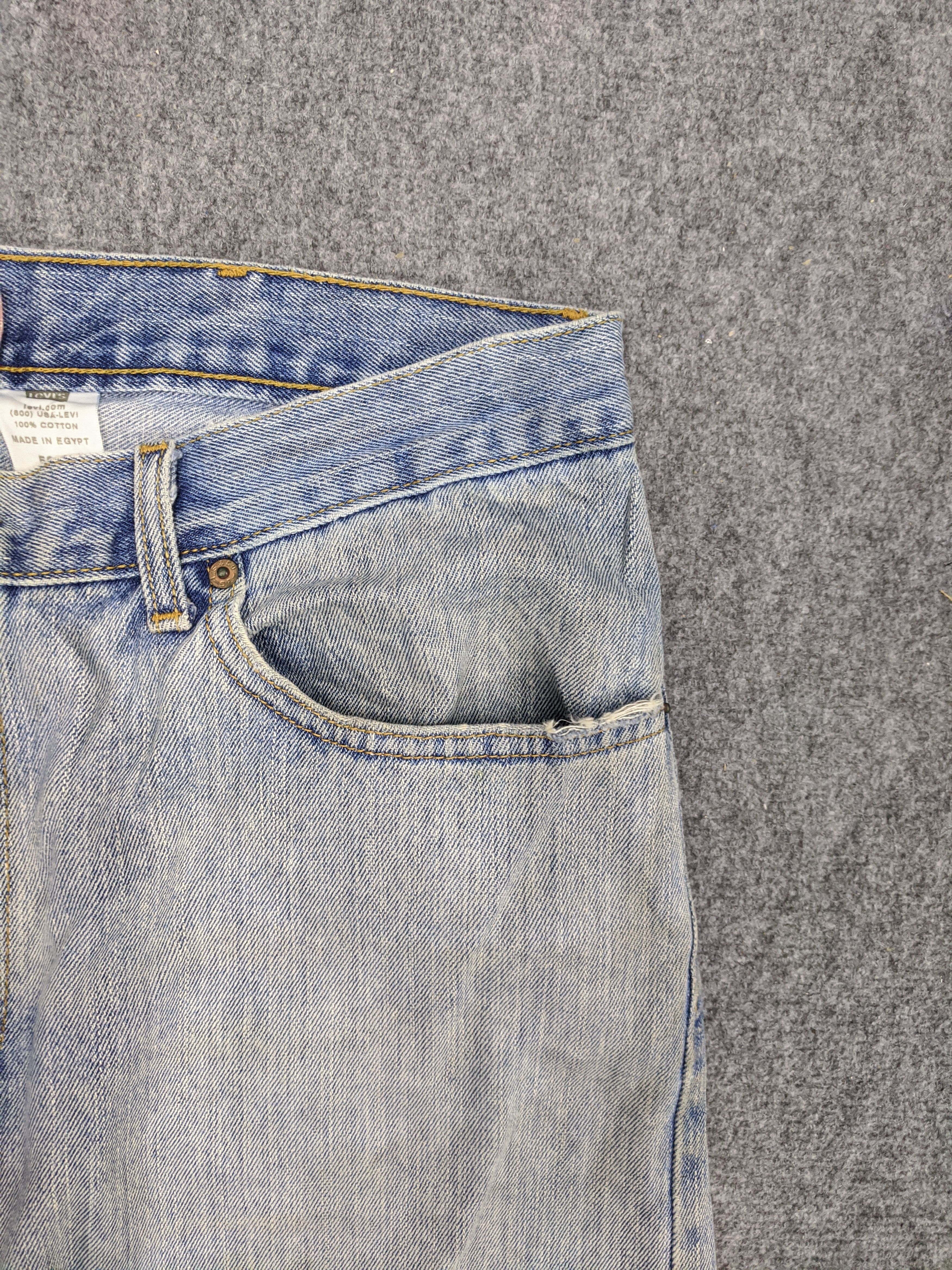 Vintage Levis 505 Faded Blue Jeans DP0698