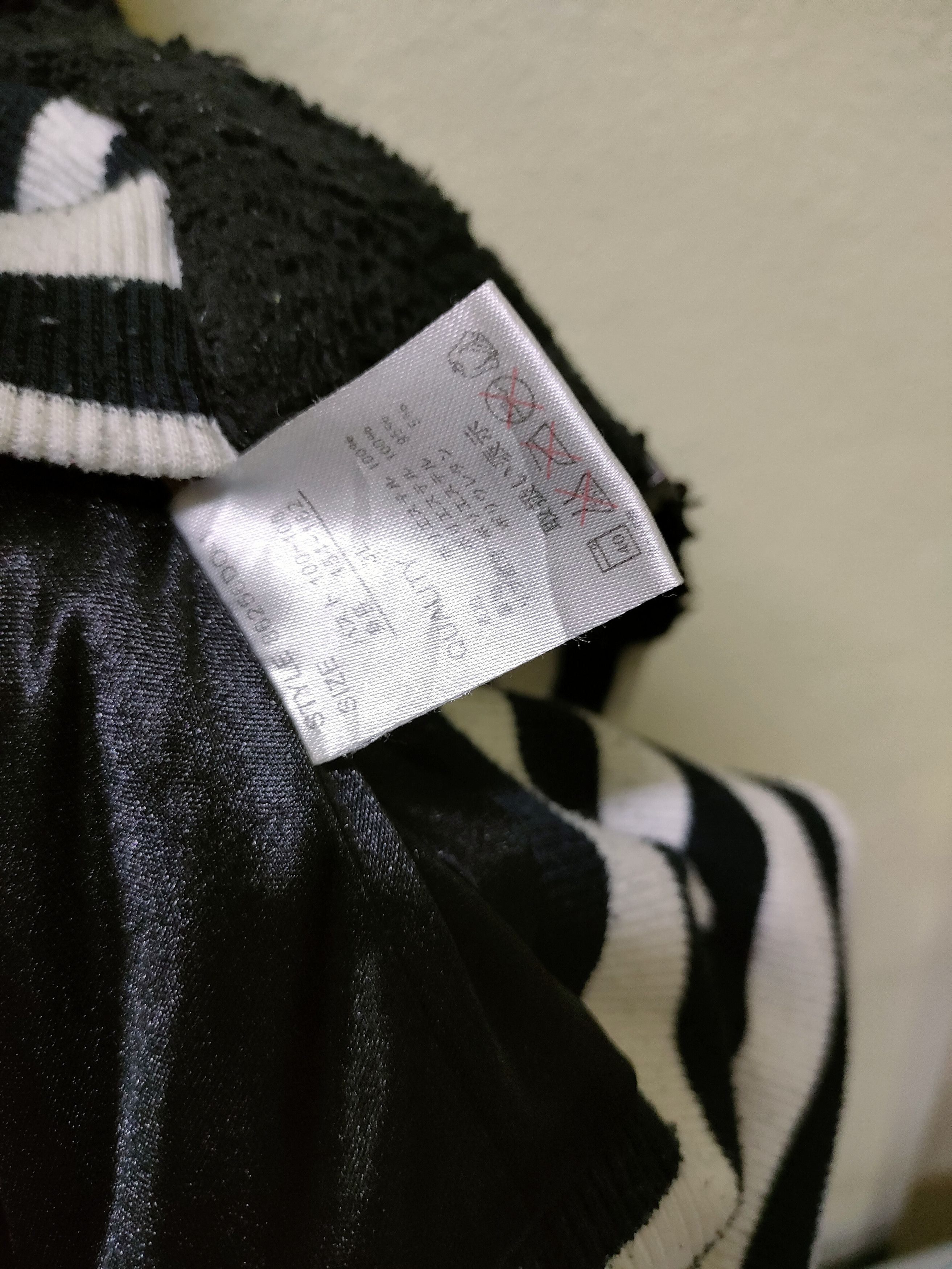 Japanese Brand Dig Deep Embroidered Skull Fleece Zipper Hoodie Size US M / EU 48-50 / 2 - 6 Thumbnail