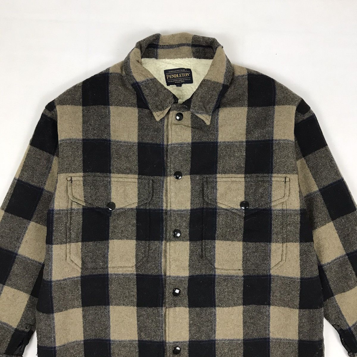 Pendleton × Vintage Vintage Fleece Pendleton Shadow Plaid Button Up Shirt Size US XL / EU 56 / 4 - 4 Thumbnail