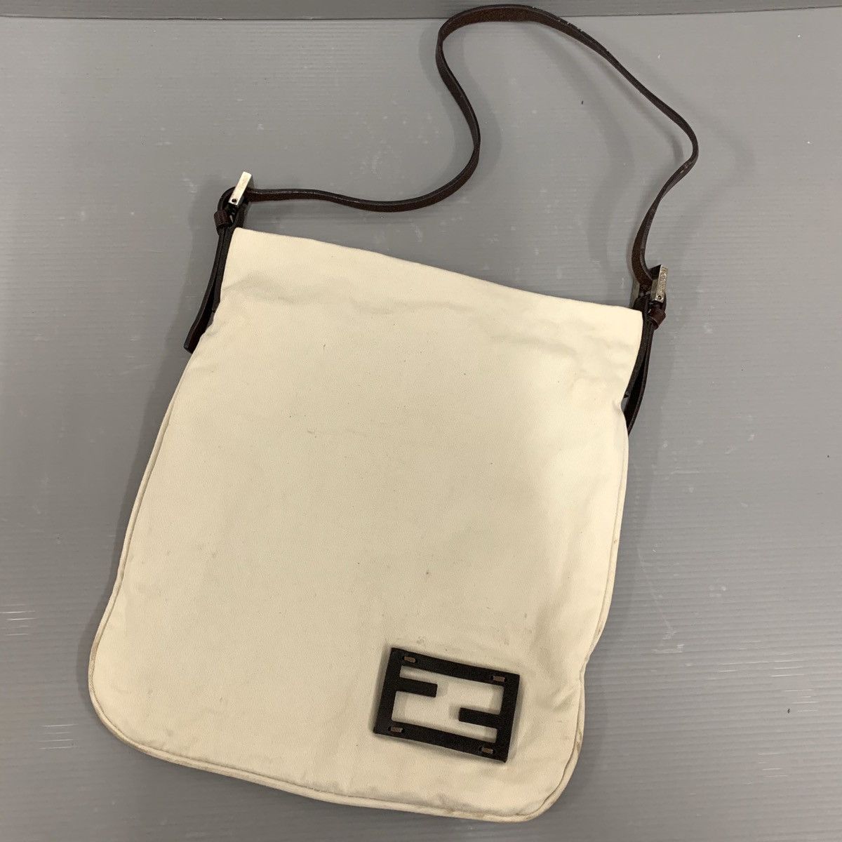 Fendi Fendi Canvas Carry Bag Size ONE SIZE - 1 Thumbnail