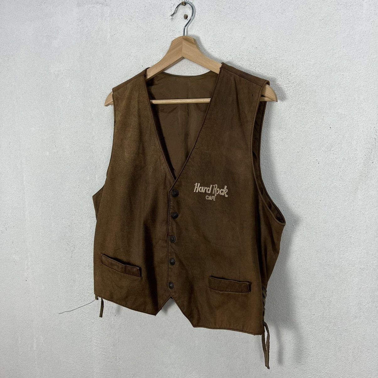 Hard Rock Cafe VINTAGE HARD ROCK CAFE USA UNISEX CLUB LEATHER VEST TANKTOP Size US M / EU 48-50 / 2 - 7 Thumbnail