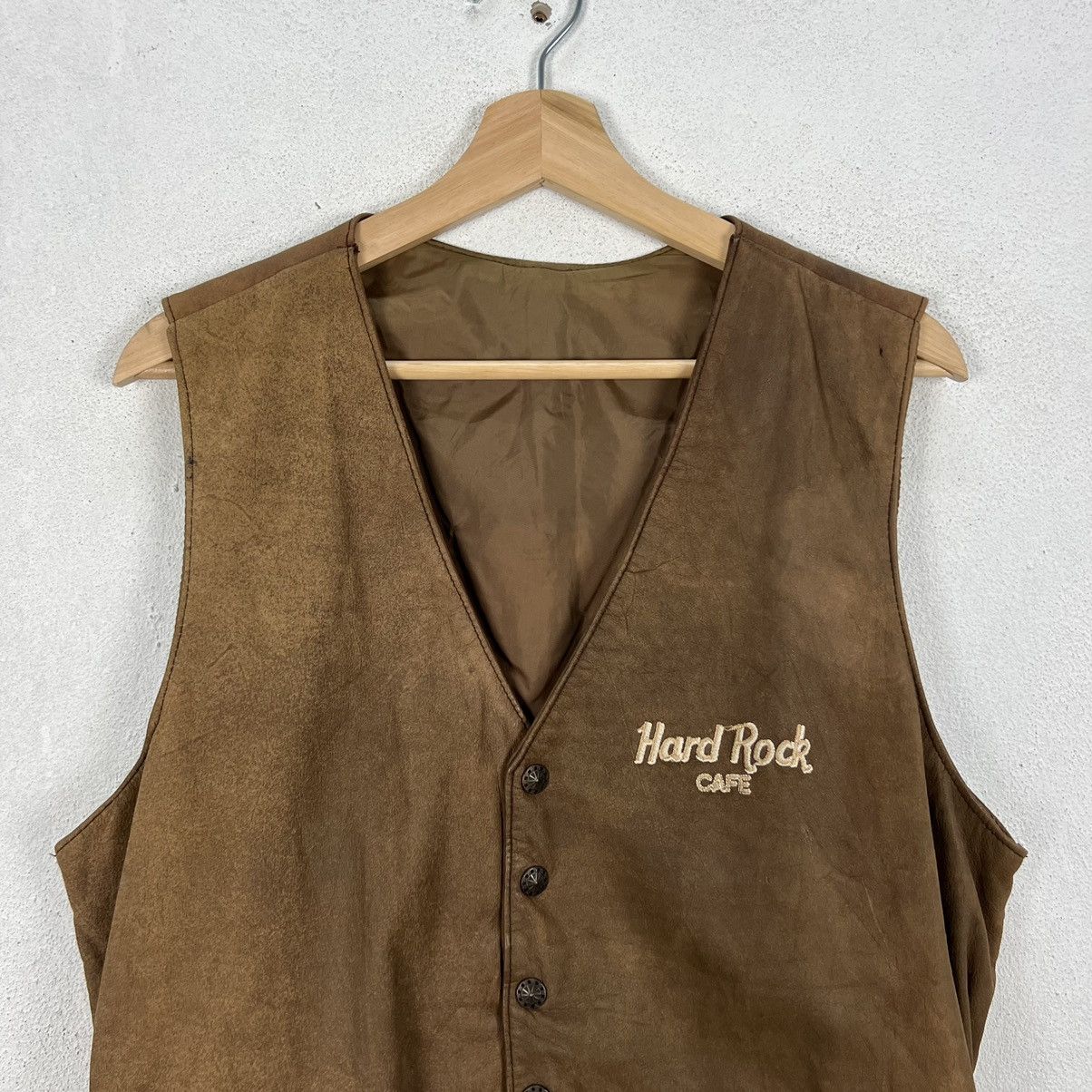 Hard Rock Cafe VINTAGE HARD ROCK CAFE USA UNISEX CLUB LEATHER VEST TANKTOP Size US M / EU 48-50 / 2 - 8 Thumbnail