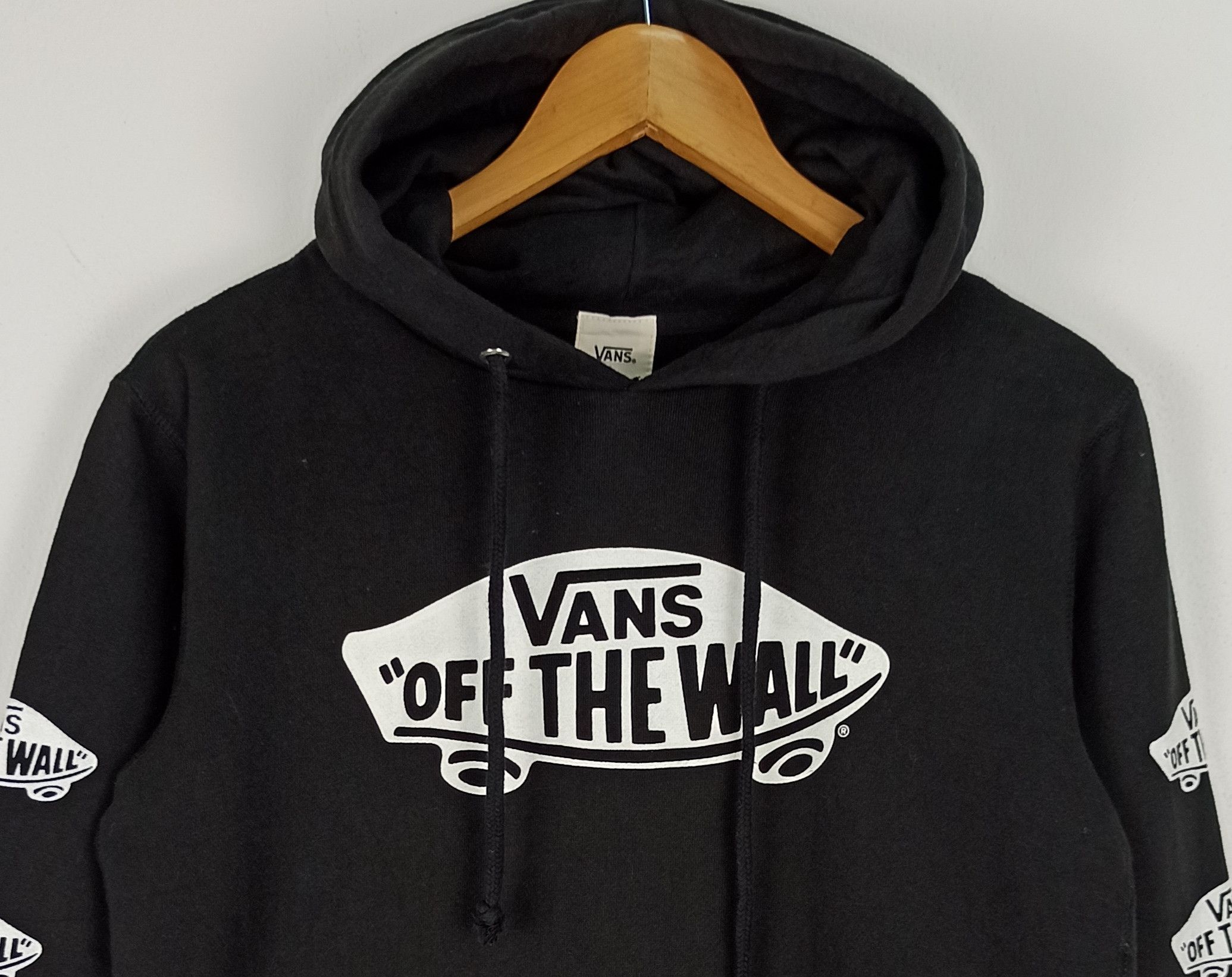 Vans Rare Vans Skateboard Hoodie Big Logo Side Logo (c47) Size US S / EU 44-46 / 1 - 3 Thumbnail
