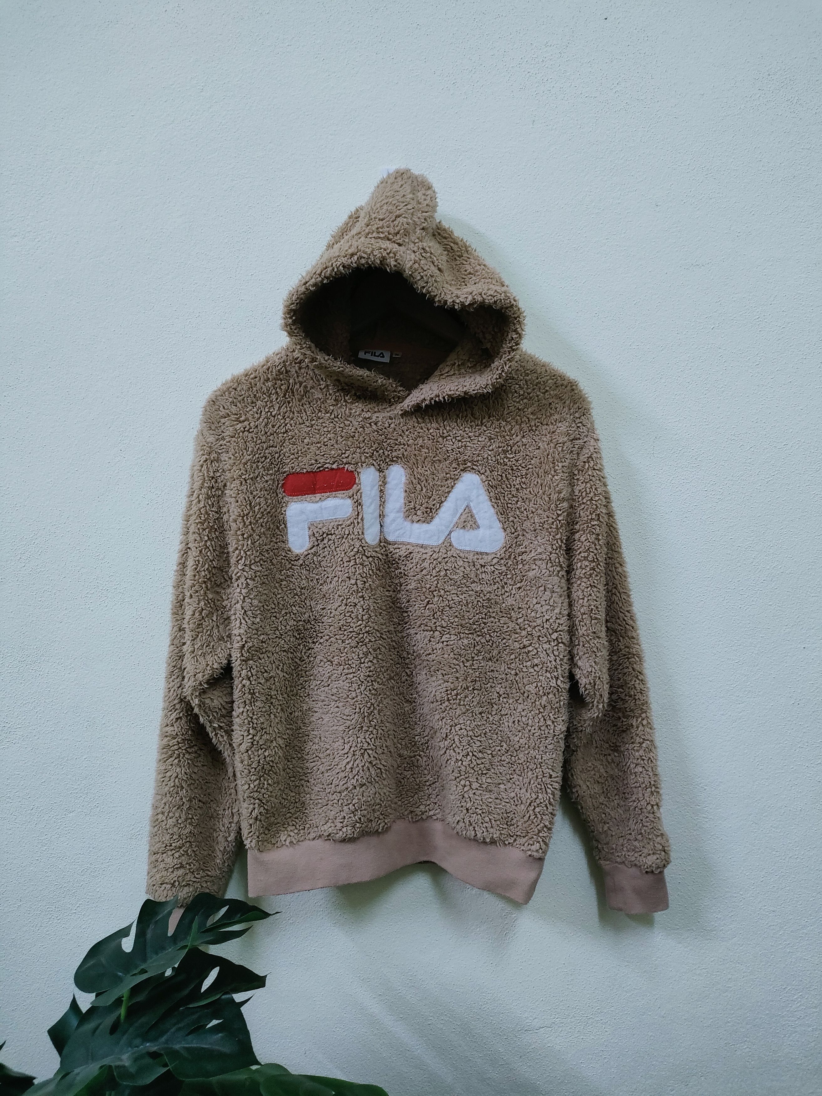 Fila Fila Fur Fleece Big Spellout Hoodie Size US M / EU 48-50 / 2 - 1 Thumbnail