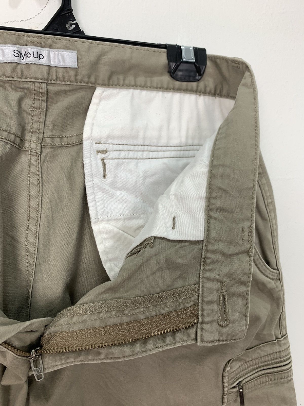 Japanese Brand UNIQLO Multipocket Tactical Utility Rare Trouser Cargo Pant Size US 33 - 17 Thumbnail