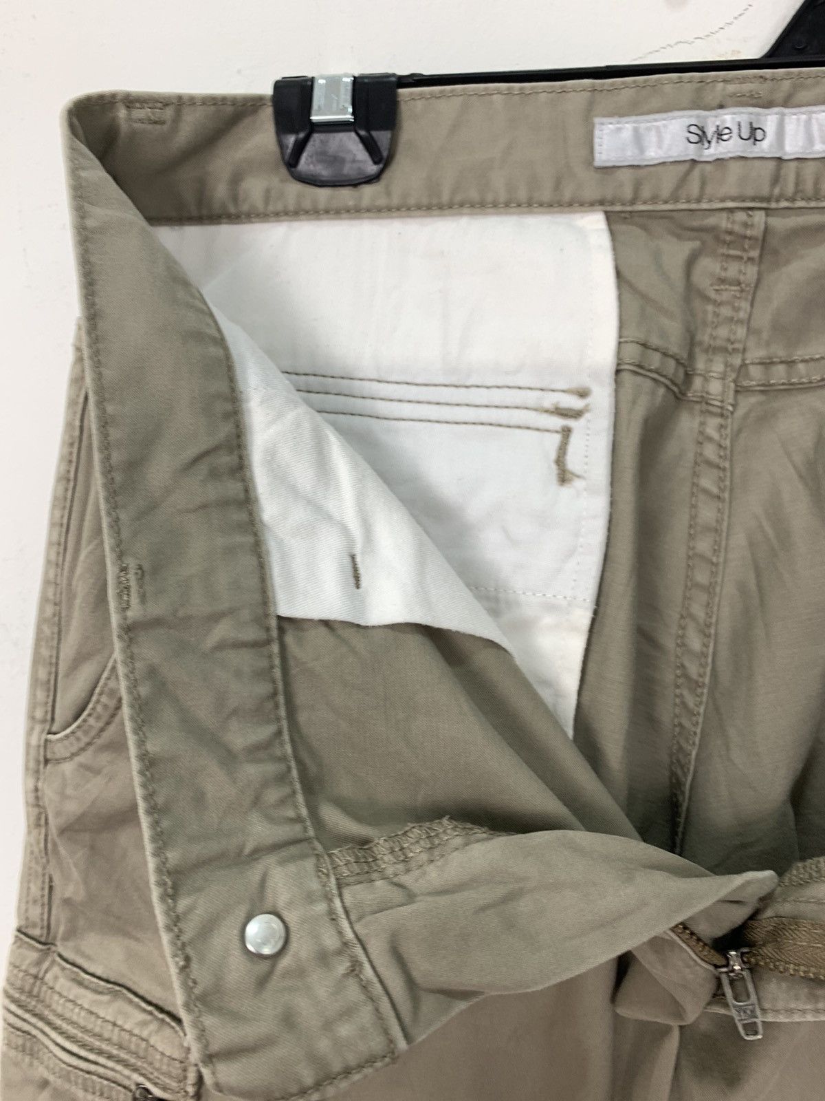 Japanese Brand UNIQLO Multipocket Tactical Utility Rare Trouser Cargo Pant Size US 33 - 16 Thumbnail