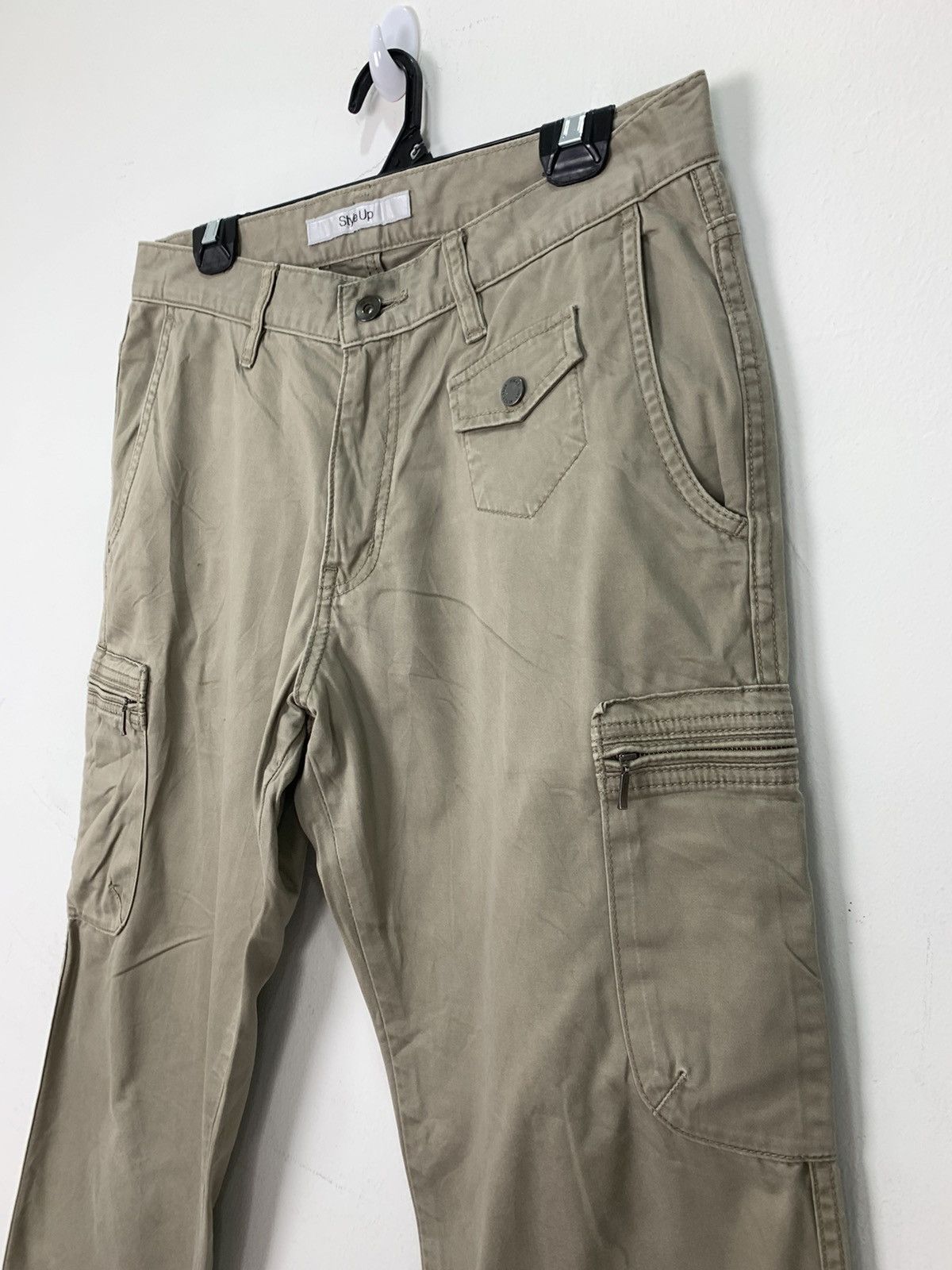 Japanese Brand UNIQLO Multipocket Tactical Utility Rare Trouser Cargo Pant Size US 33 - 7 Thumbnail