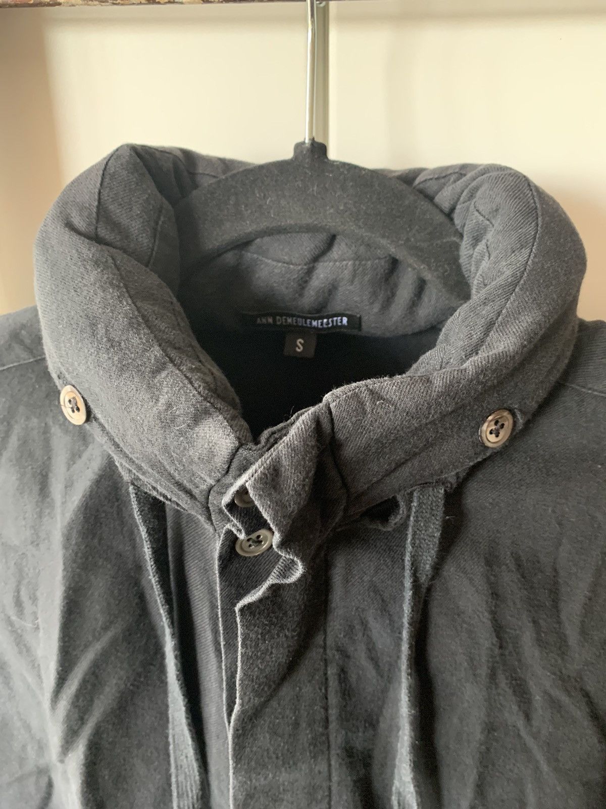 Ann Demeulemeester ANN DEMEULEMEESTER HOODED LONG SLEEVE BLACK OVER SHIRT Size US S / EU 44-46 / 1 - 10 Thumbnail
