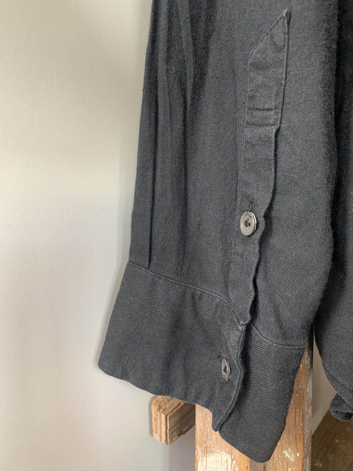 Ann Demeulemeester ANN DEMEULEMEESTER HOODED LONG SLEEVE BLACK OVER SHIRT Size US S / EU 44-46 / 1 - 4 Thumbnail