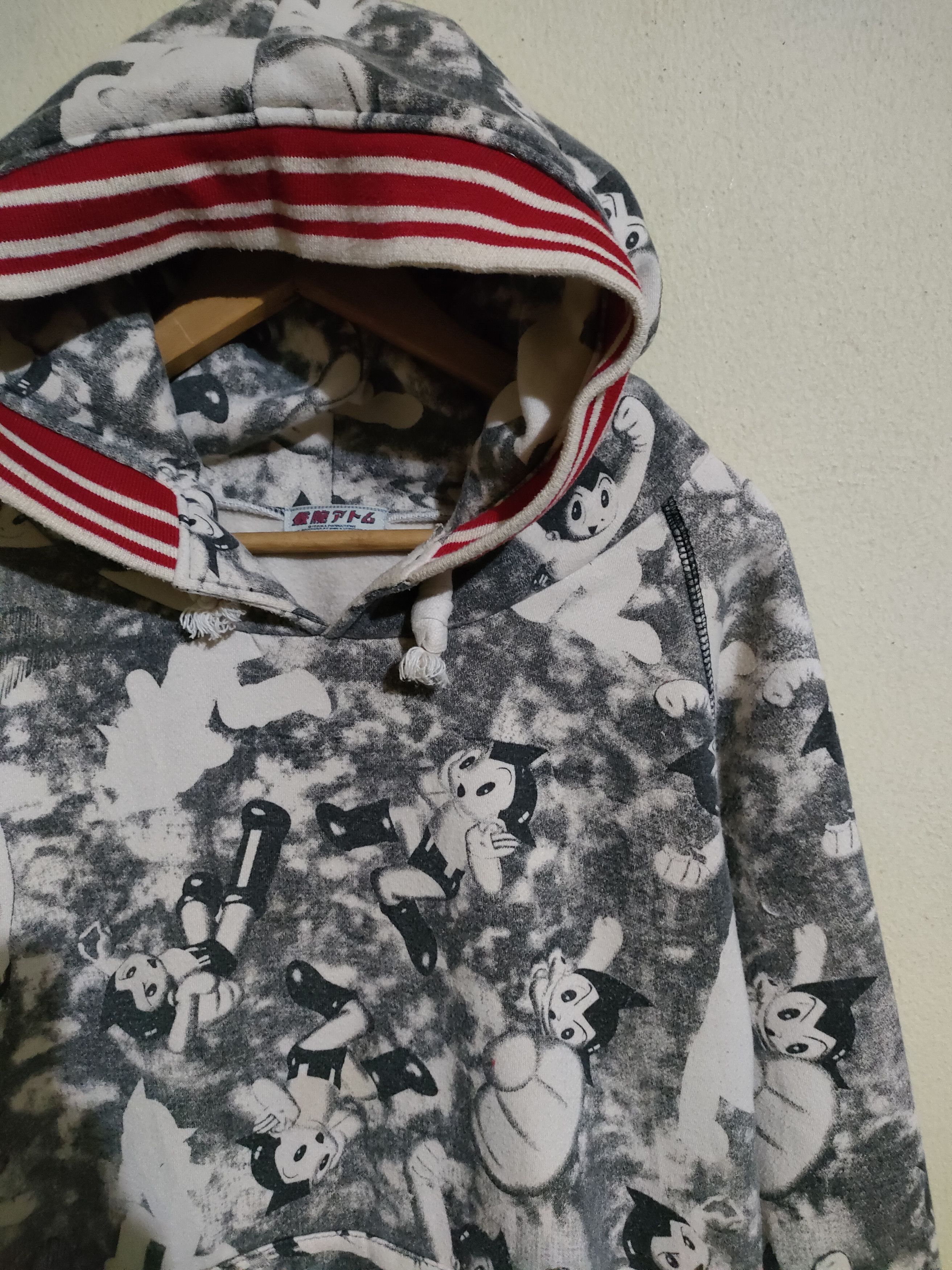 Cartoon Network Astro boy Full Print Hoodie Size US S / EU 44-46 / 1 - 5 Thumbnail