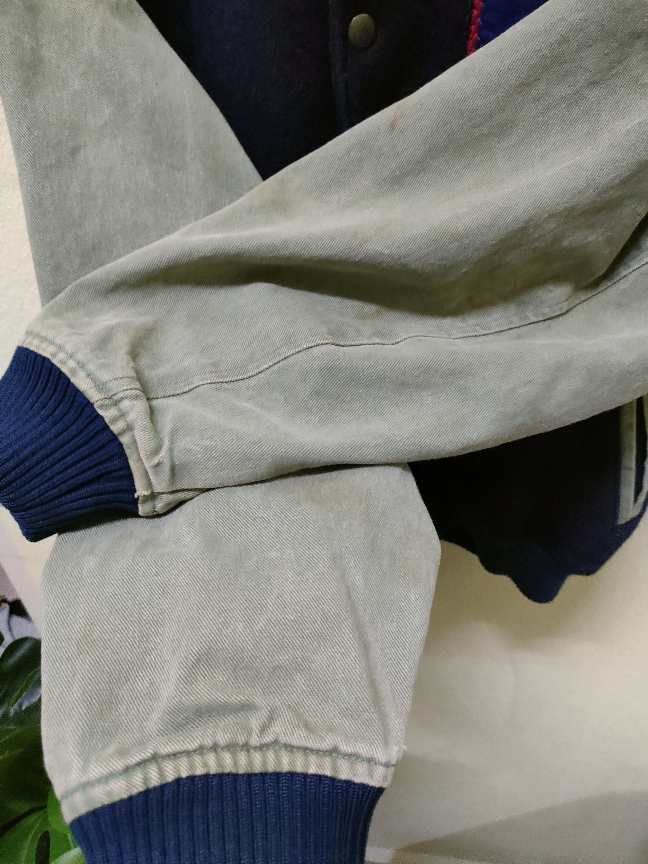 Japanese Brand Japanese Brand Varsity Big Logo Size US M / EU 48-50 / 2 - 4 Thumbnail