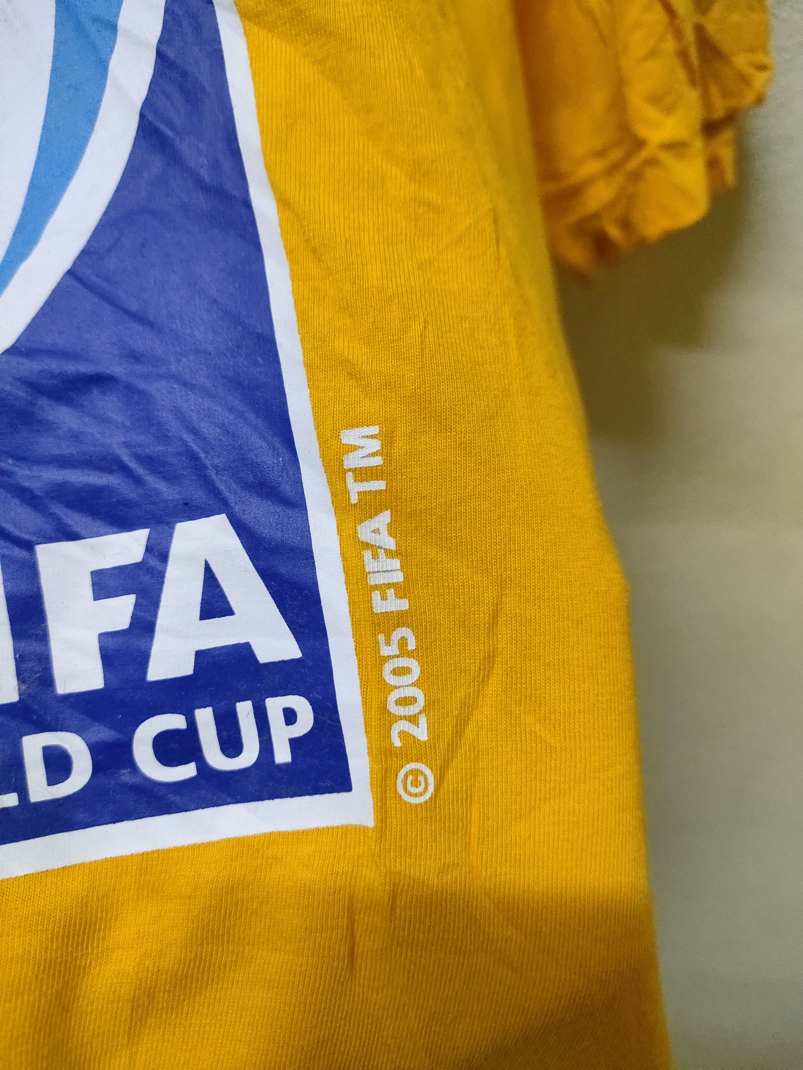 Vintage Vintage FIFA World Cup South Africa T-shirt Size US M / EU 48-50 / 2 - 3 Thumbnail