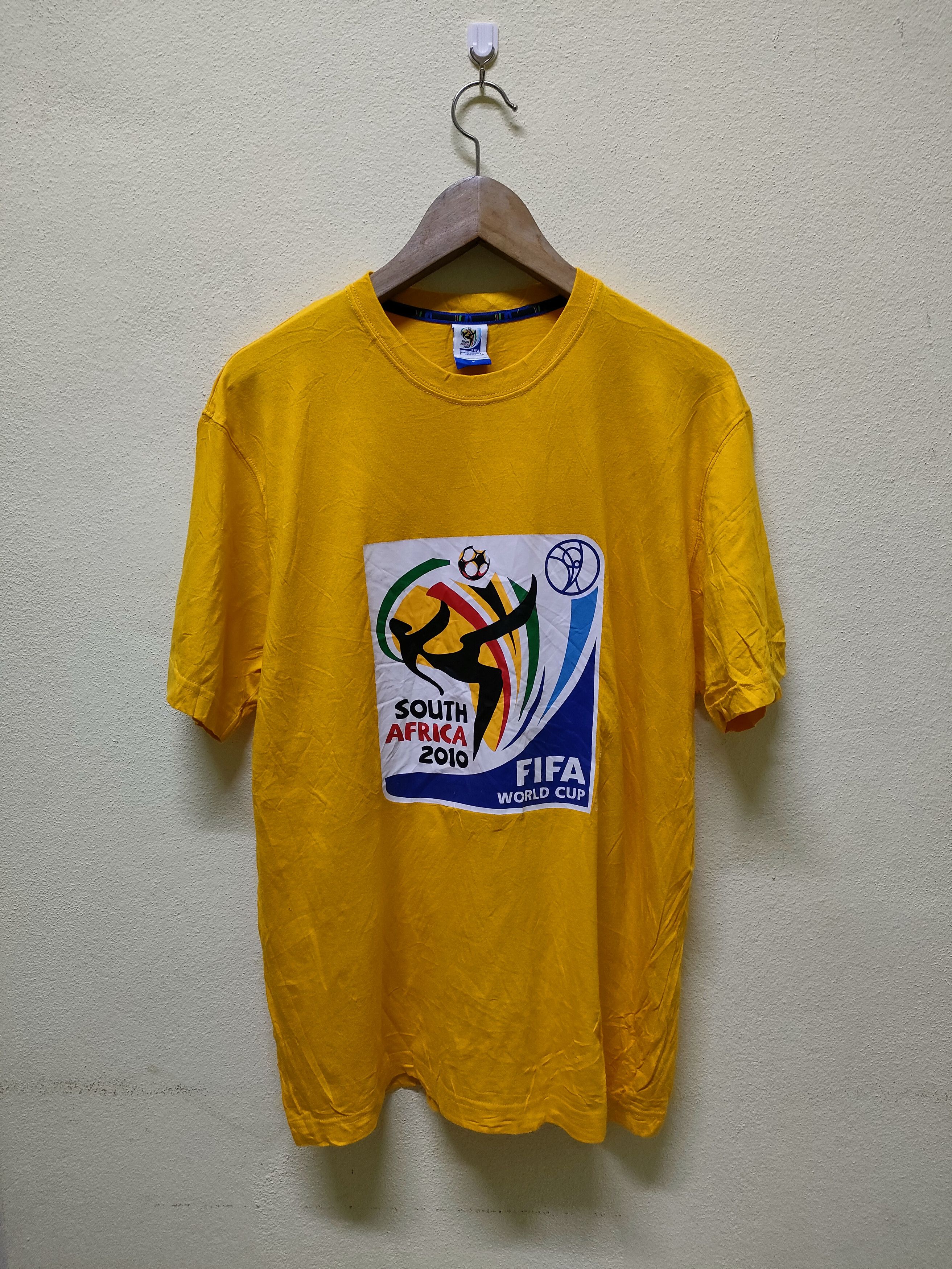 Vintage Vintage FIFA World Cup South Africa T-shirt Size US M / EU 48-50 / 2 - 1 Thumbnail