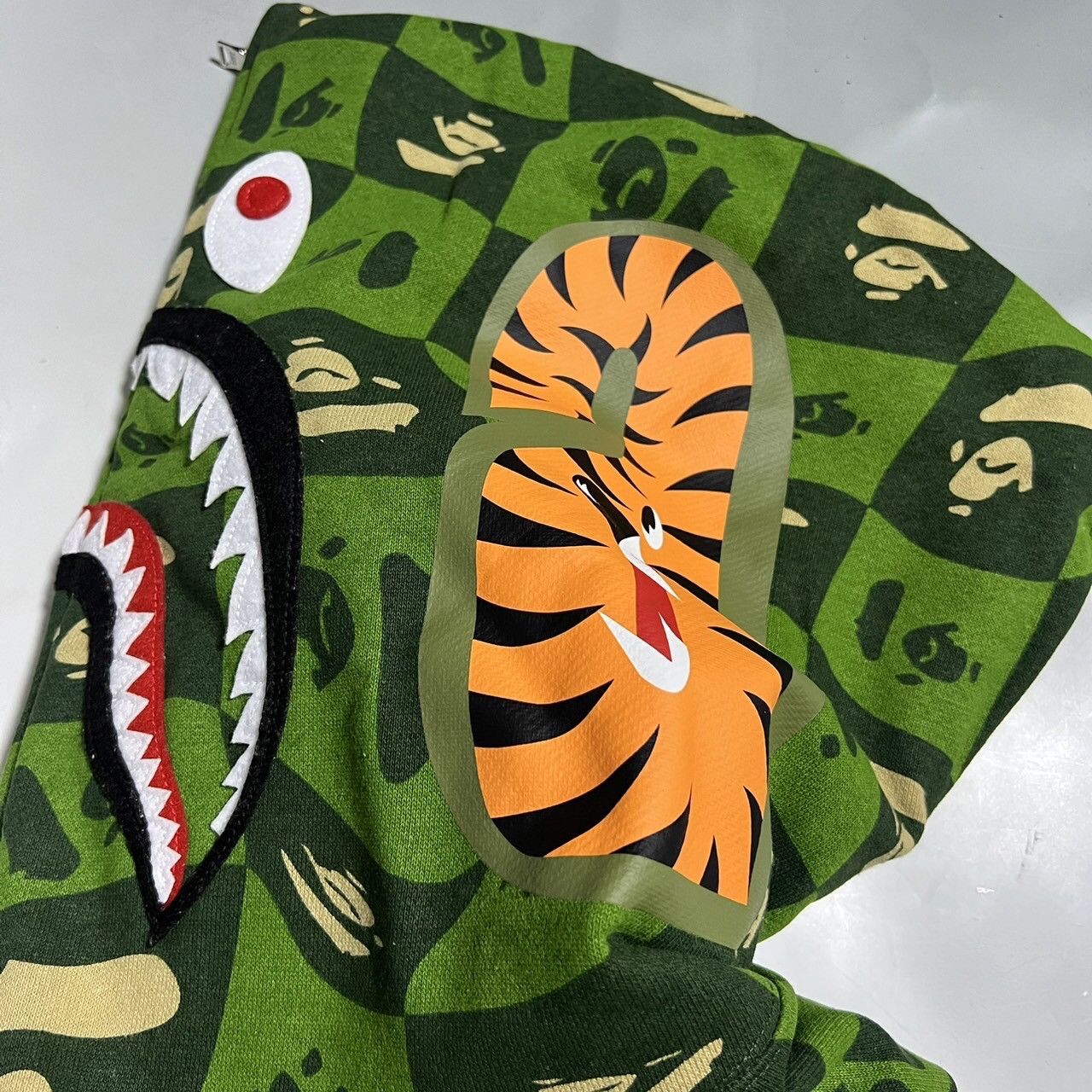 Bape Distortion Shark Relaxed Fit Full Zip Hoodie Size US XL / EU 56 / 4 - 4 Thumbnail