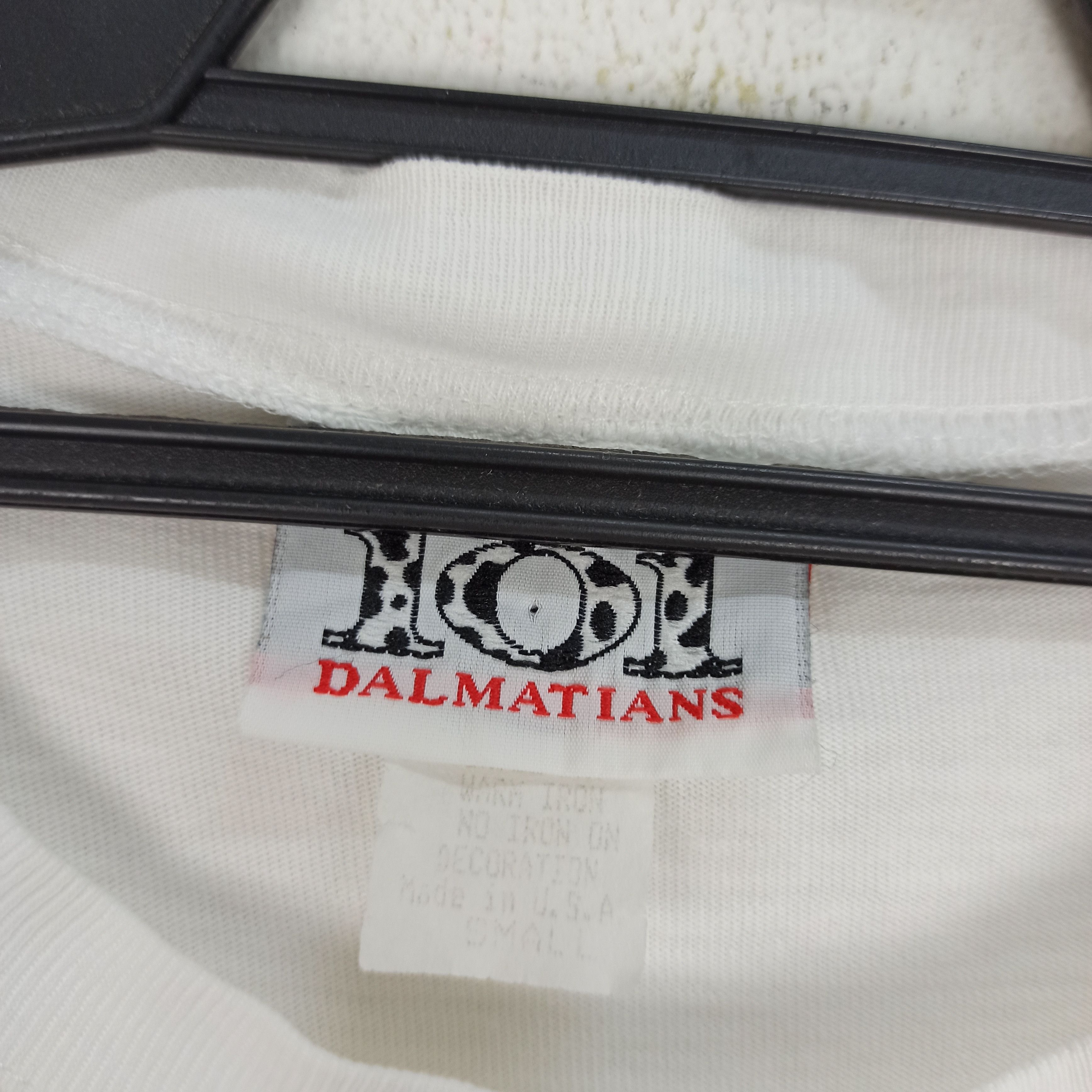 Vintage Vintage 90's 101 Dalmatian Movie Mirror Print Made in USA Size US S / EU 44-46 / 1 - 7 Thumbnail
