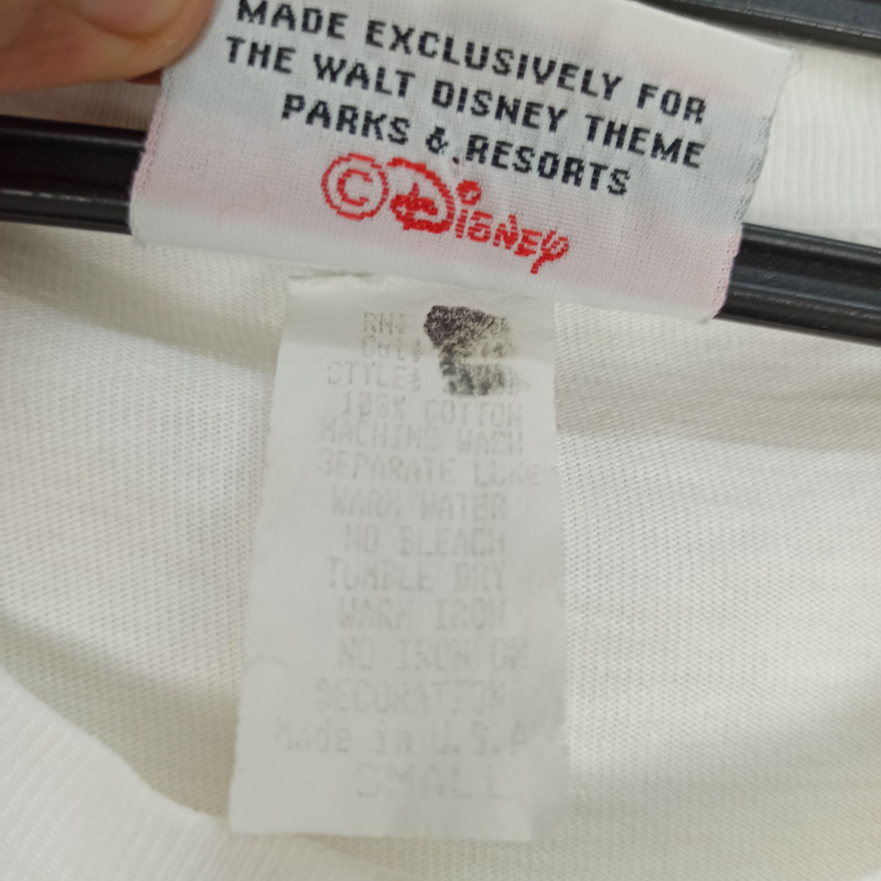 Vintage Vintage 90's 101 Dalmatian Movie Mirror Print Made in USA Size US S / EU 44-46 / 1 - 8 Thumbnail