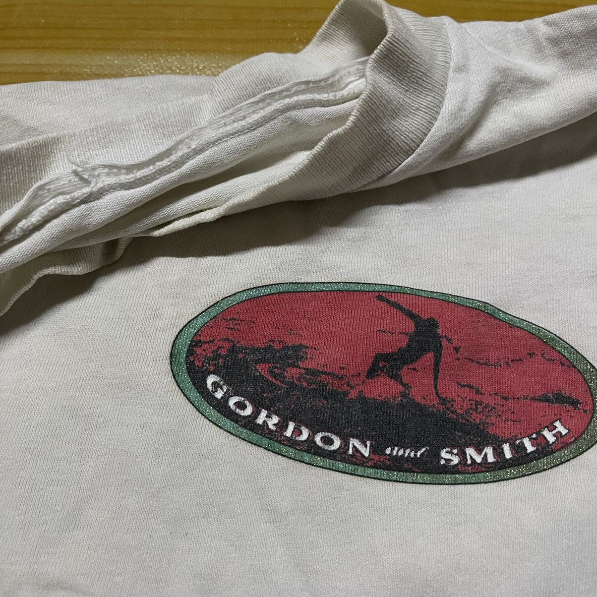 Vintage Vintage 80s gordon and smith tshirt surf Size US M / EU 48-50 / 2 - 4 Thumbnail
