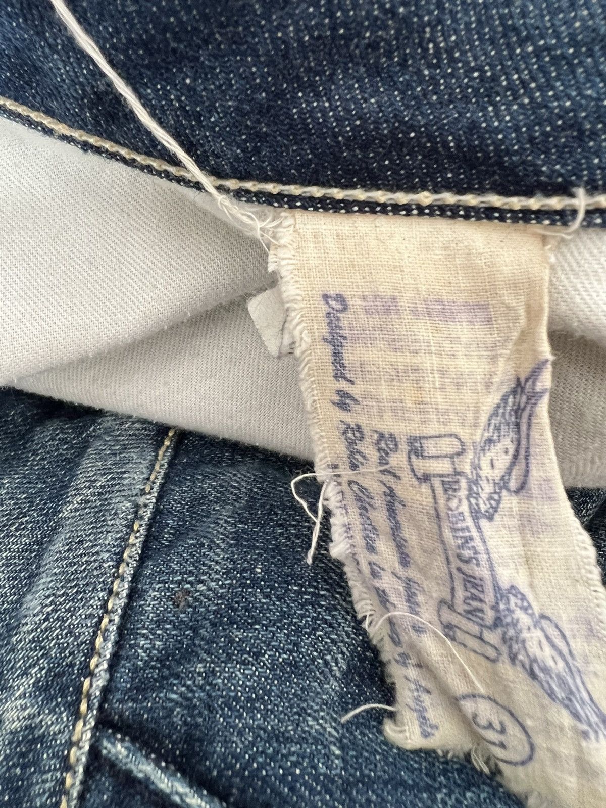 Robins Jeans Vintage ROBINS JEAN Usa Distress Denim Navajo Flare Jeans Size US 31 - 24 Thumbnail