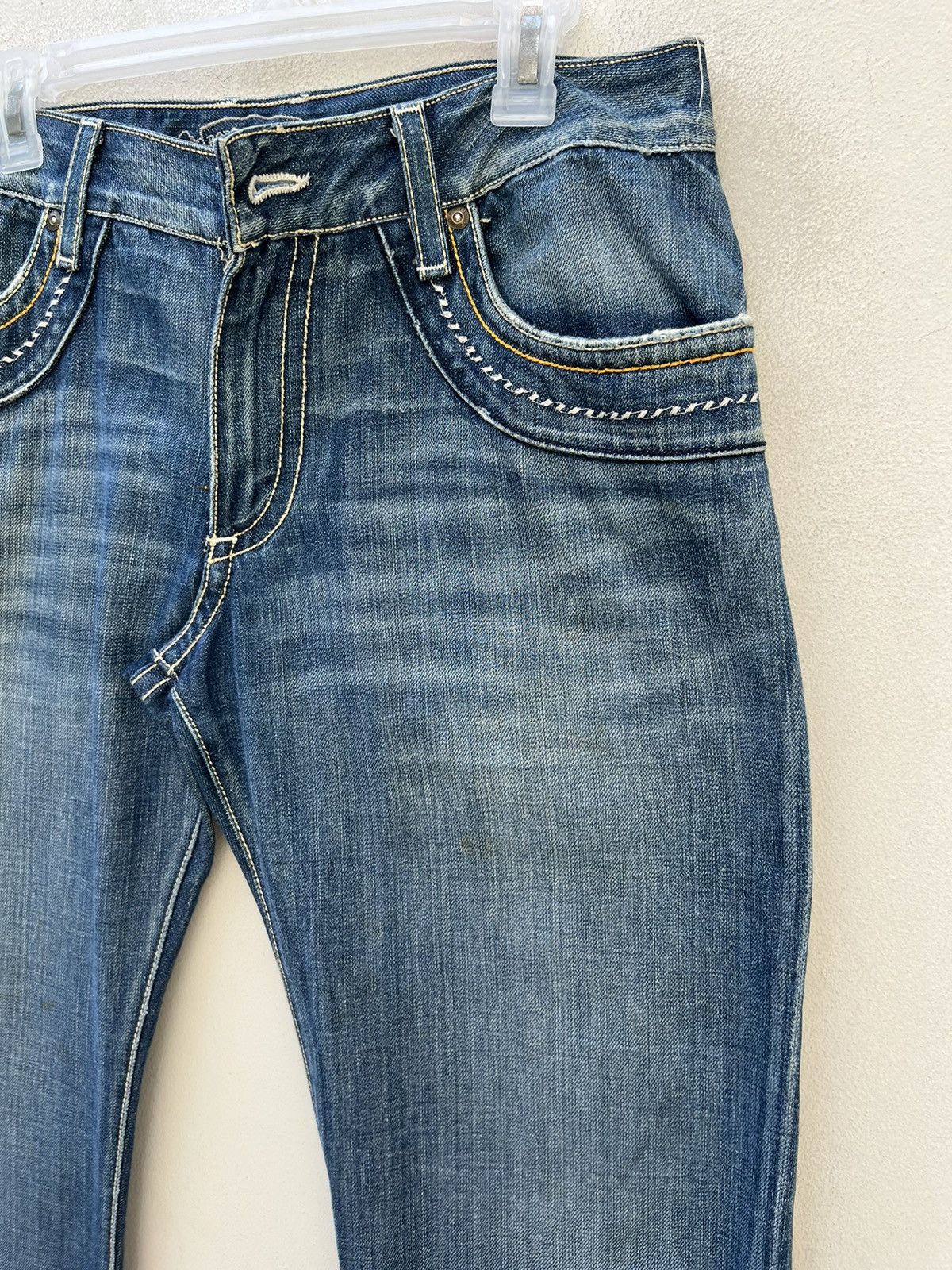 Robins Jeans Vintage ROBINS JEAN Usa Distress Denim Navajo Flare Jeans Size US 31 - 12 Thumbnail