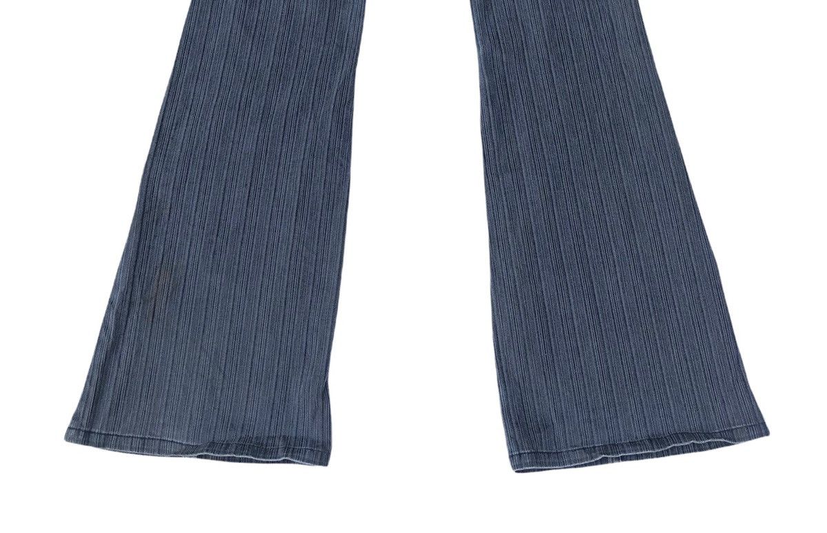20471120 🔥Japanese Elle Stripes Flare Jeans🔥 Size US 29 - 6 Thumbnail