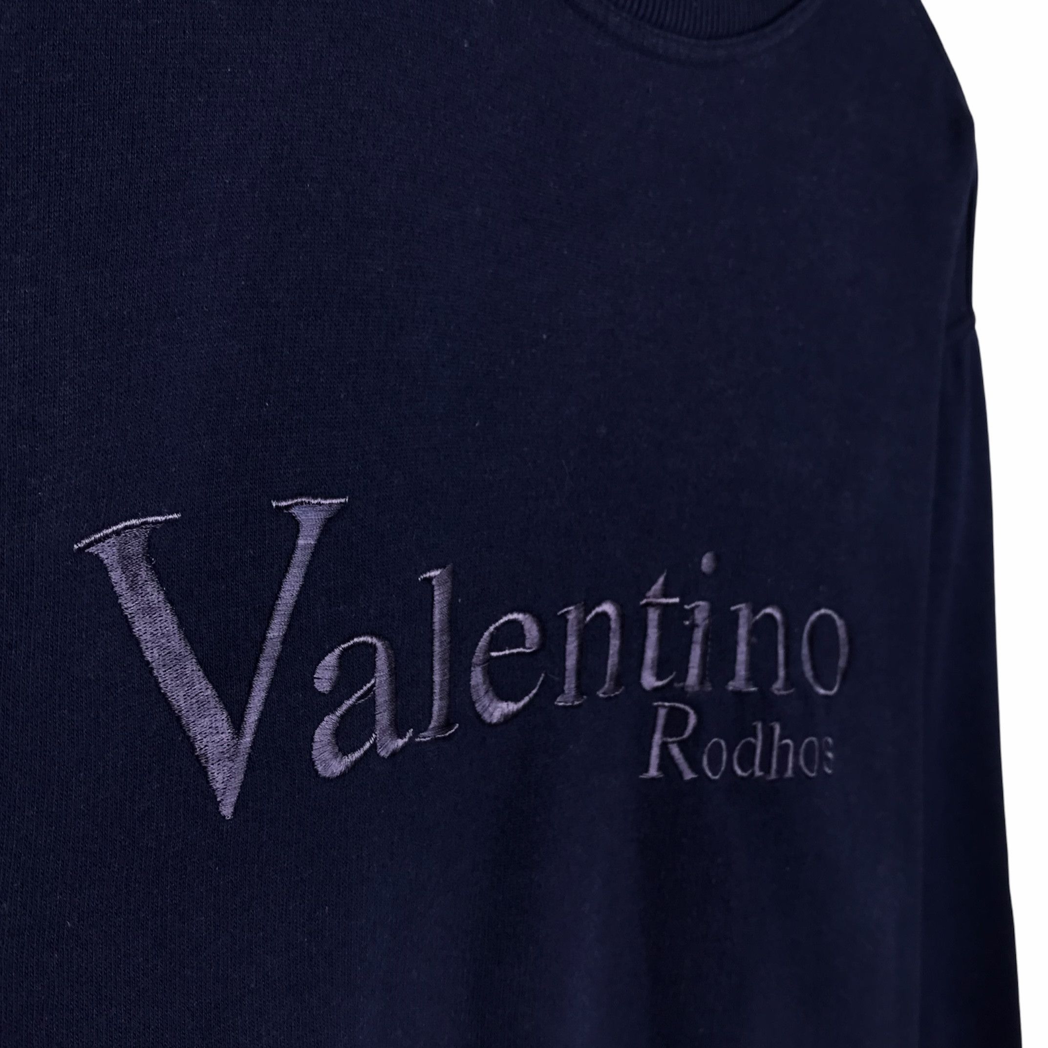 Valentino Vintage Valentino Rodhos Embroidered Spell Sweatshirt Size US M / EU 48-50 / 2 - 4 Thumbnail