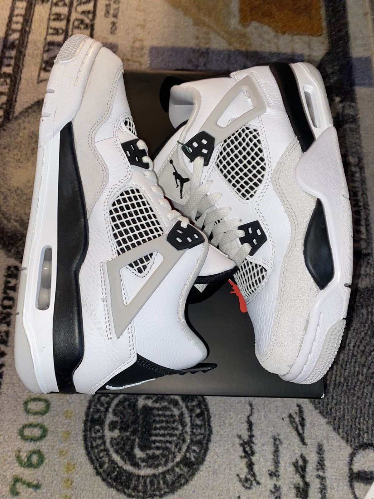 Jordan Brand × Nike Jordan 4 Retro Military Black (5.5Y GRADE SCHOOL) Size US 7 / IT 37 - 1 Thumbnail